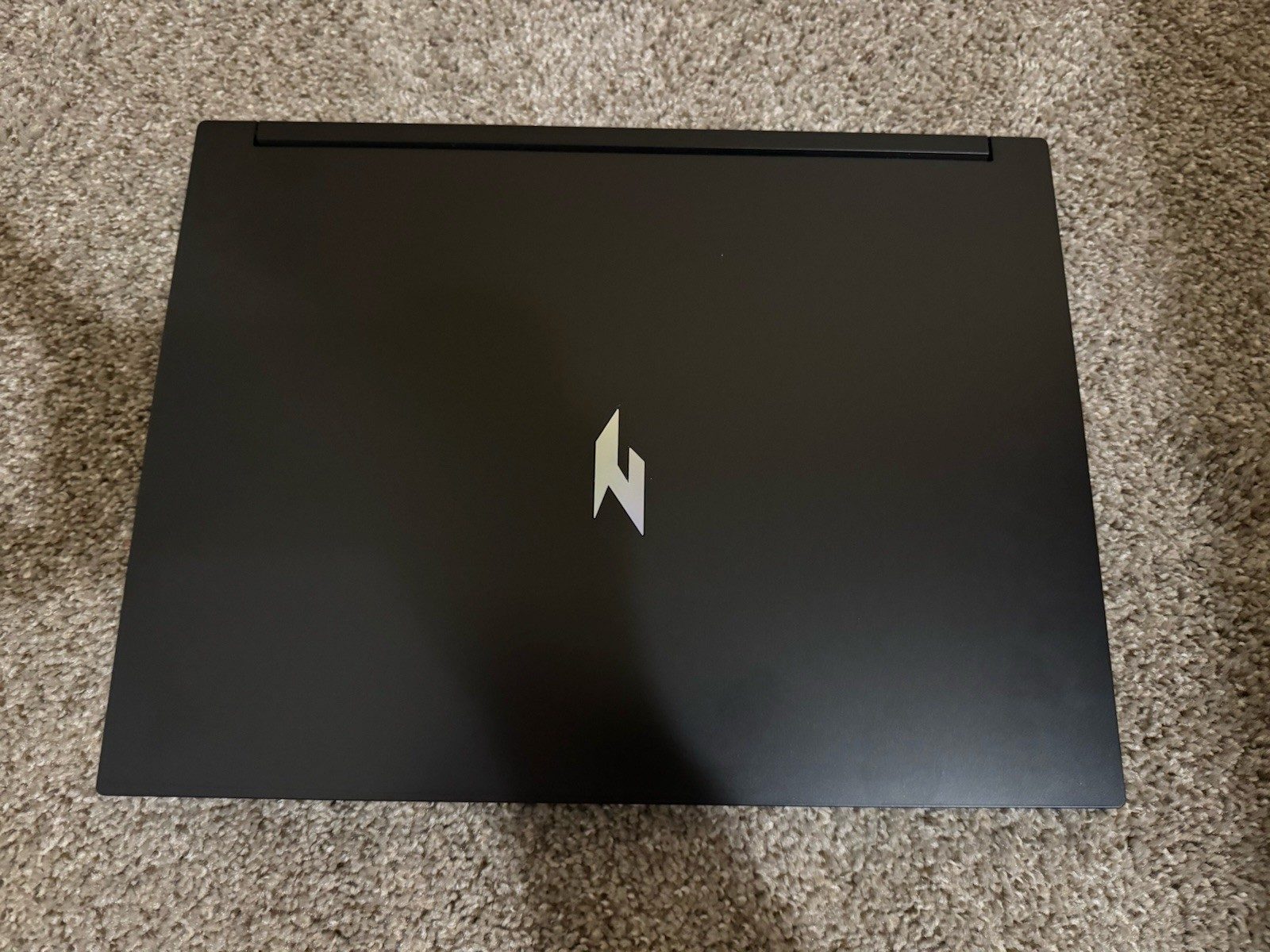 Acer Nitro V16 4.3GHz Ryzen 5 240 32GB DDR5 512gb SSD RTX 5050, Excellent