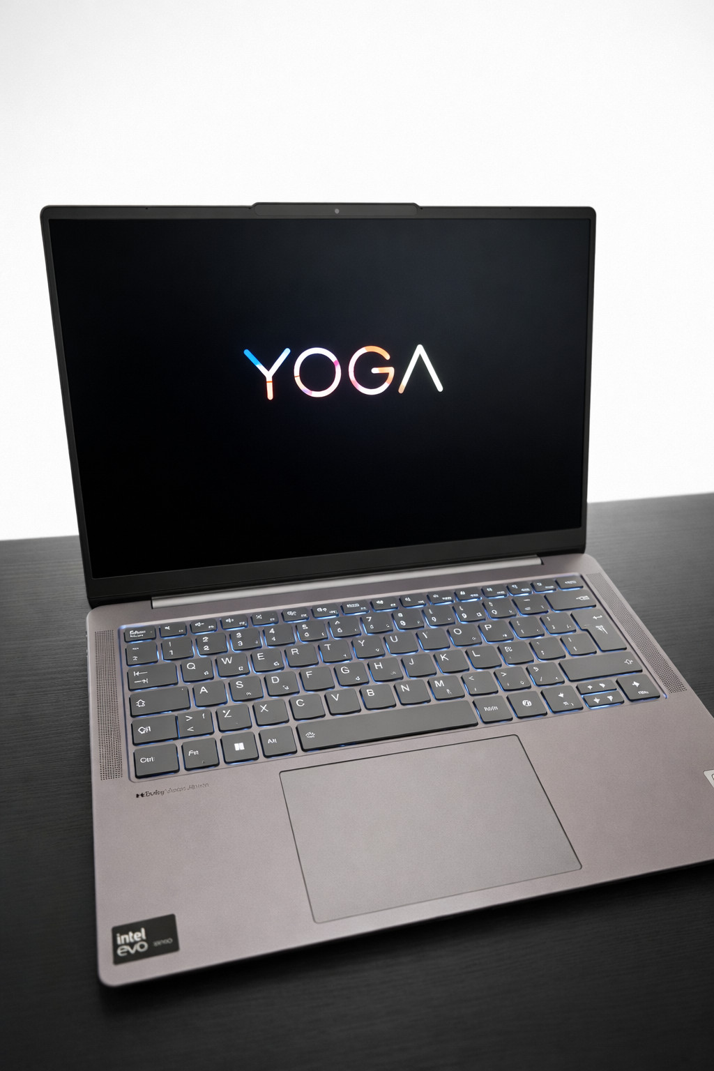 💻 Lenovo Yoga Slim 7 14IMH9 – Ultra 7 / 32 Go RAM – Comme neuf