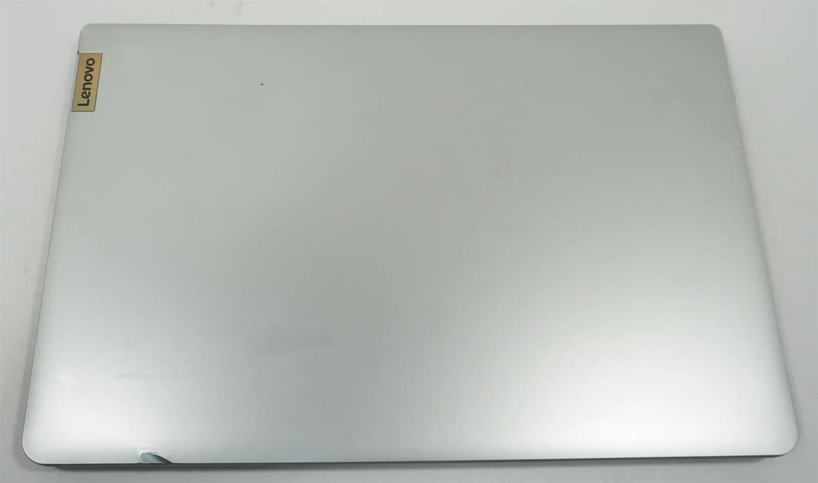 Lenovo 82LX IdeaPad 1 15.6″ Intel Pentium Silver N6000 1.10GHz 4GB 128GB