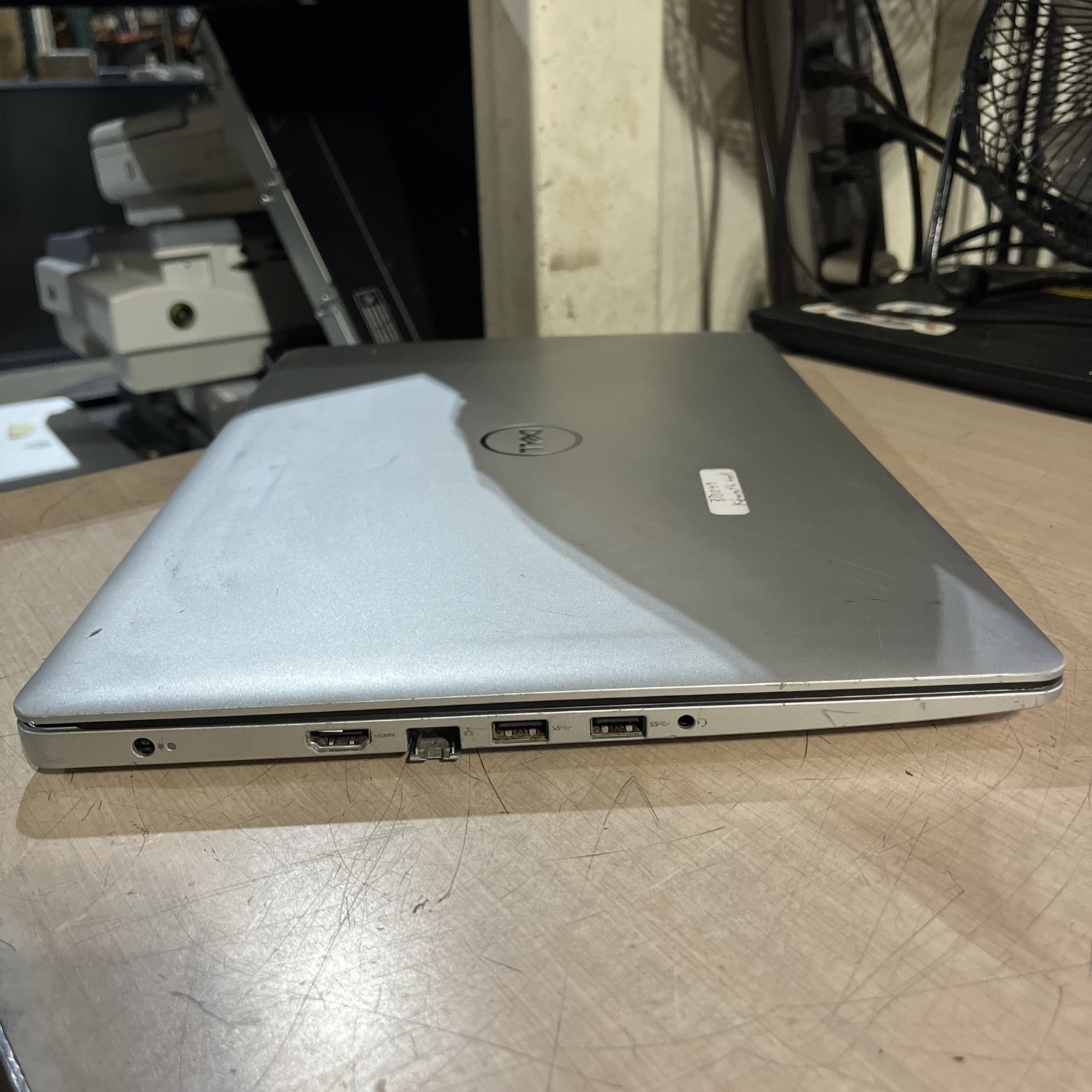 DELL INSPIRON 5575 AMD RYZEN 5 2500U 8GB RAM NO HD