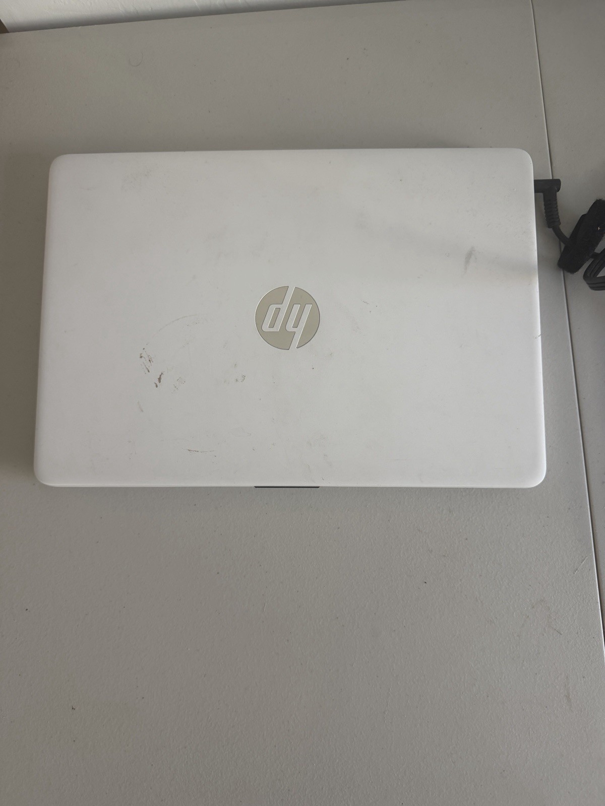 HP 14″ Laptop N4020 4GB 64GB Touchscreen Win 11 H 14-dq0080nr Snowflake White