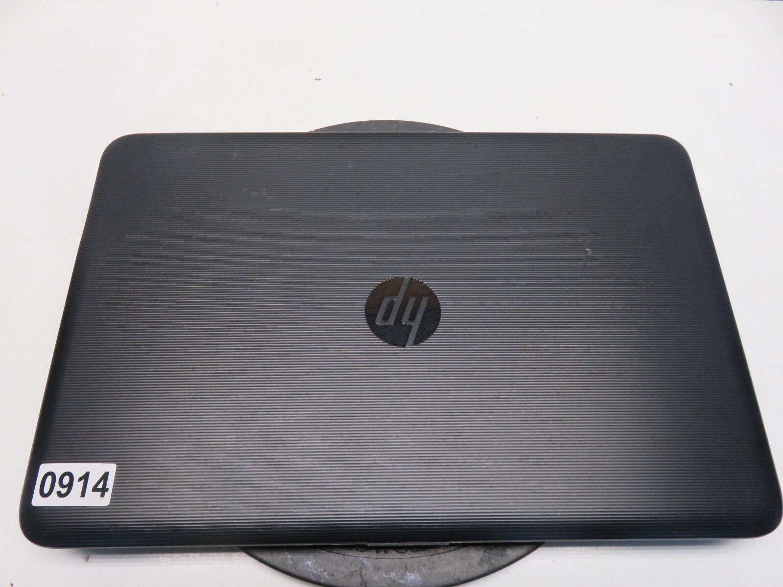 HP Notebook 15-ba079dx AMD A10-9600P Radeon R5 2.4 GHz 6GB NO HDD No Batt