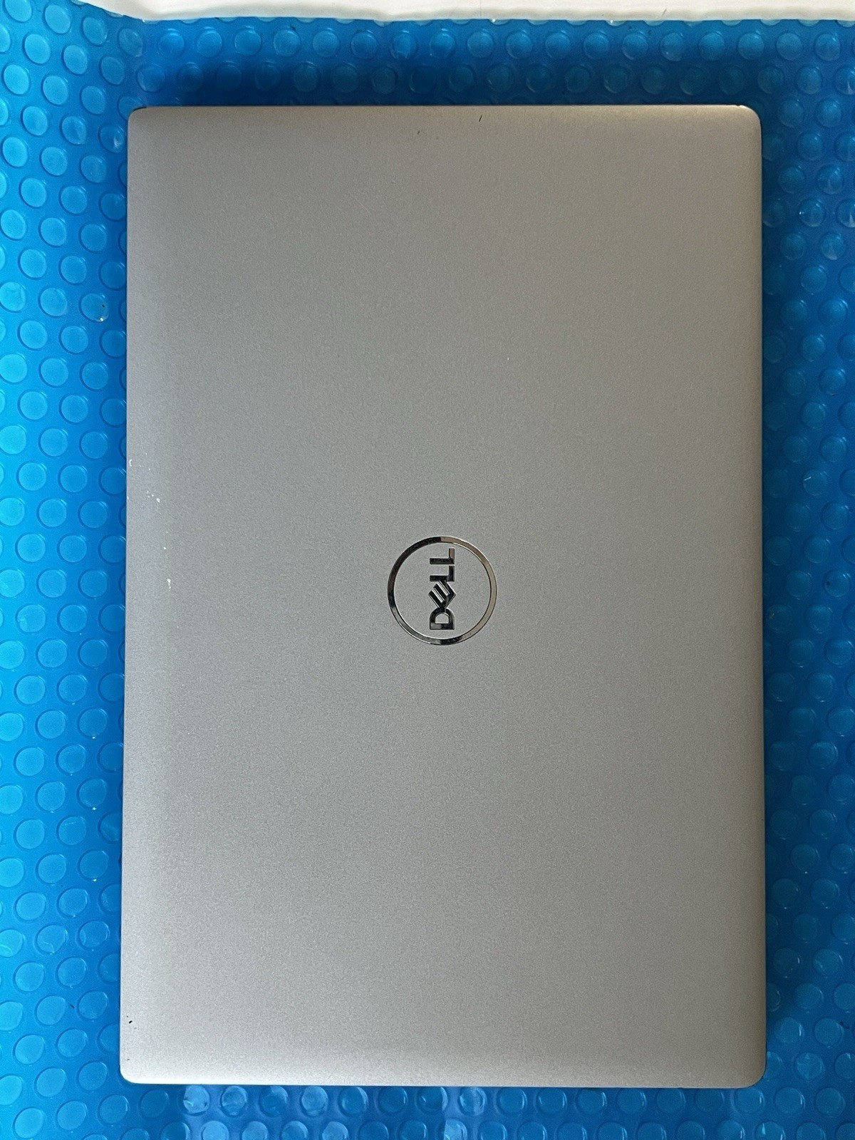 Dell Latitude 5530 FHD 4.7GHz 10-Core i7-1255U 32GB RAM 512GB SSD IR-CAM WIN I1P