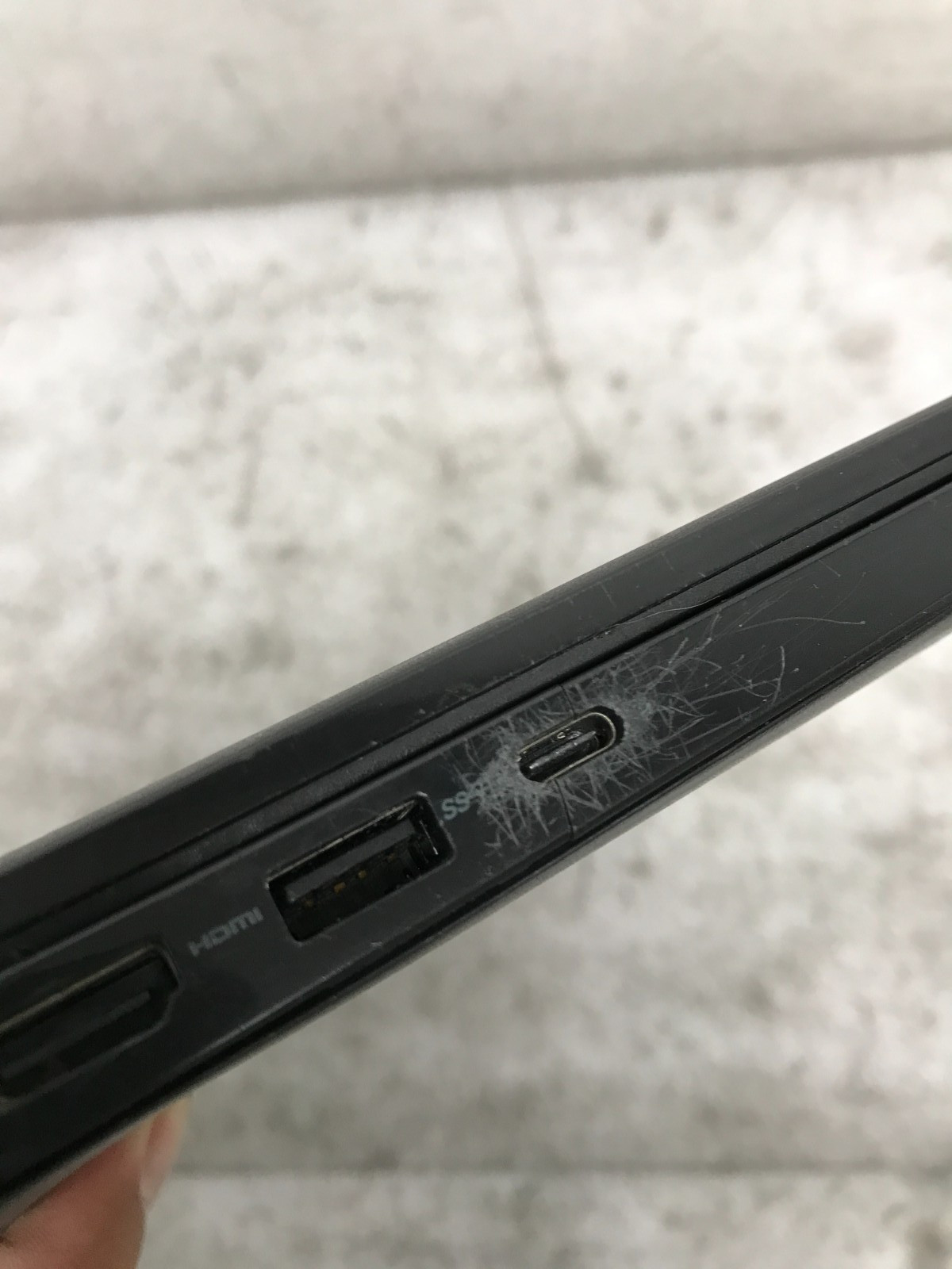 Dell Latitude 3420 / Intel Core i5-1135G7 1.40GHz / 8GB RAM / No SSD