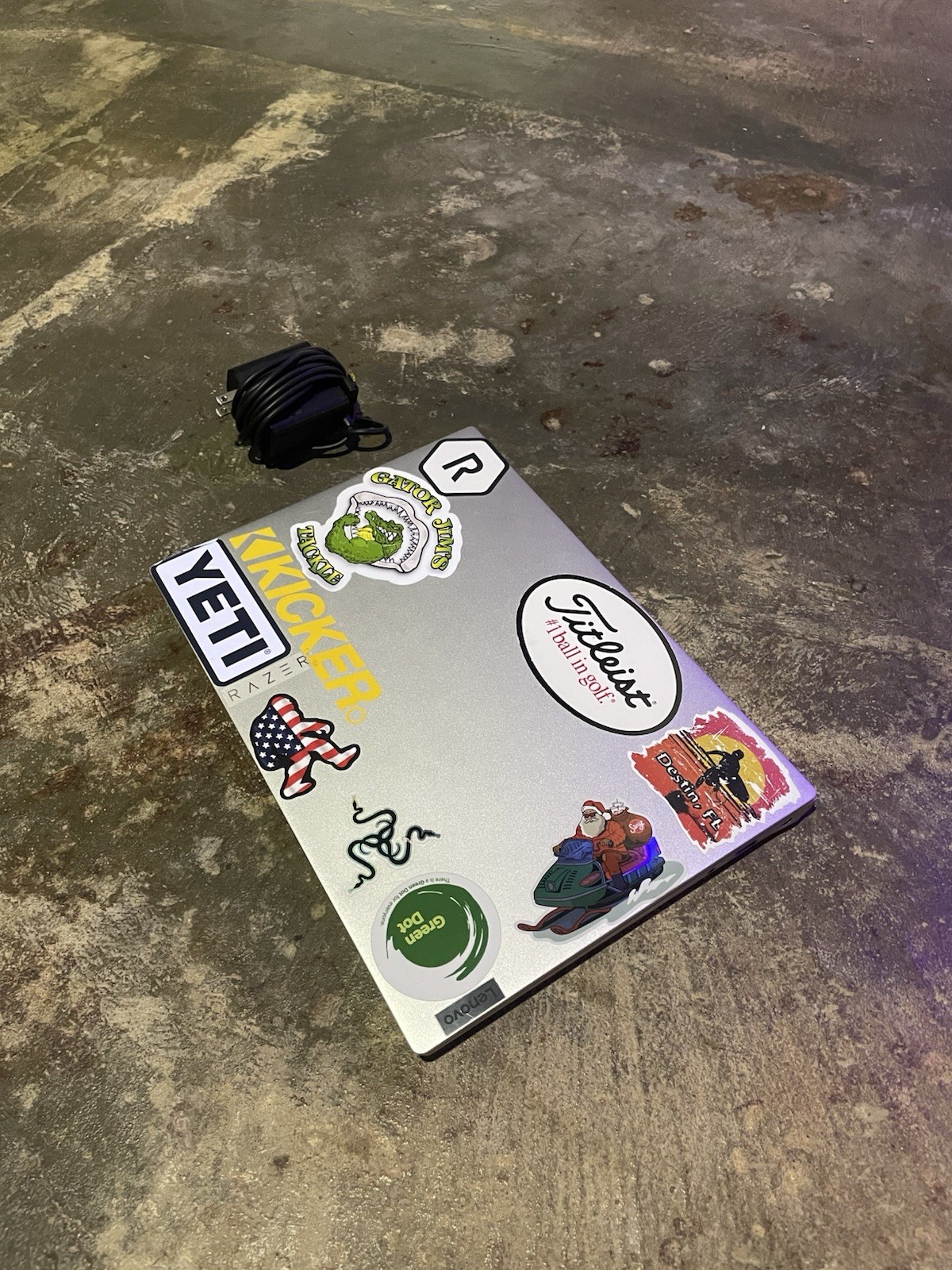 Lenovo Slim 7 14IAP7 Laptop For Scrap With OEM Charger No Power On No SSD