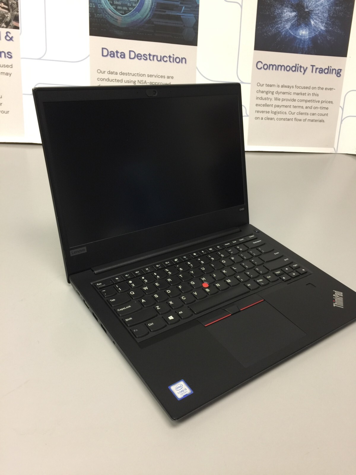 Lenovo ThinkPad E480 14″ core i5 7th Gen 2.50 GHz 8 GB RAM 256 GB SSD WIN 11 PRO