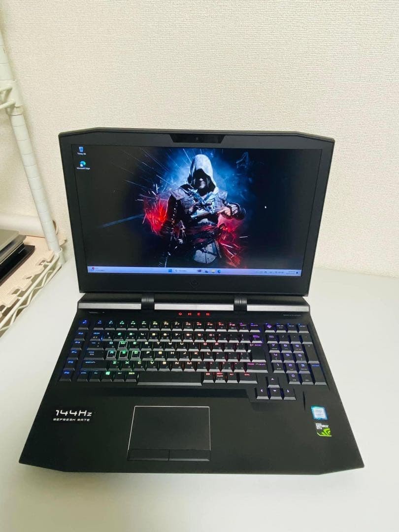 HP Omen 17 Inch 144Hz Core i7-7820HK 32GB RAM GTX 1080 512GB SSD+1TB HDD