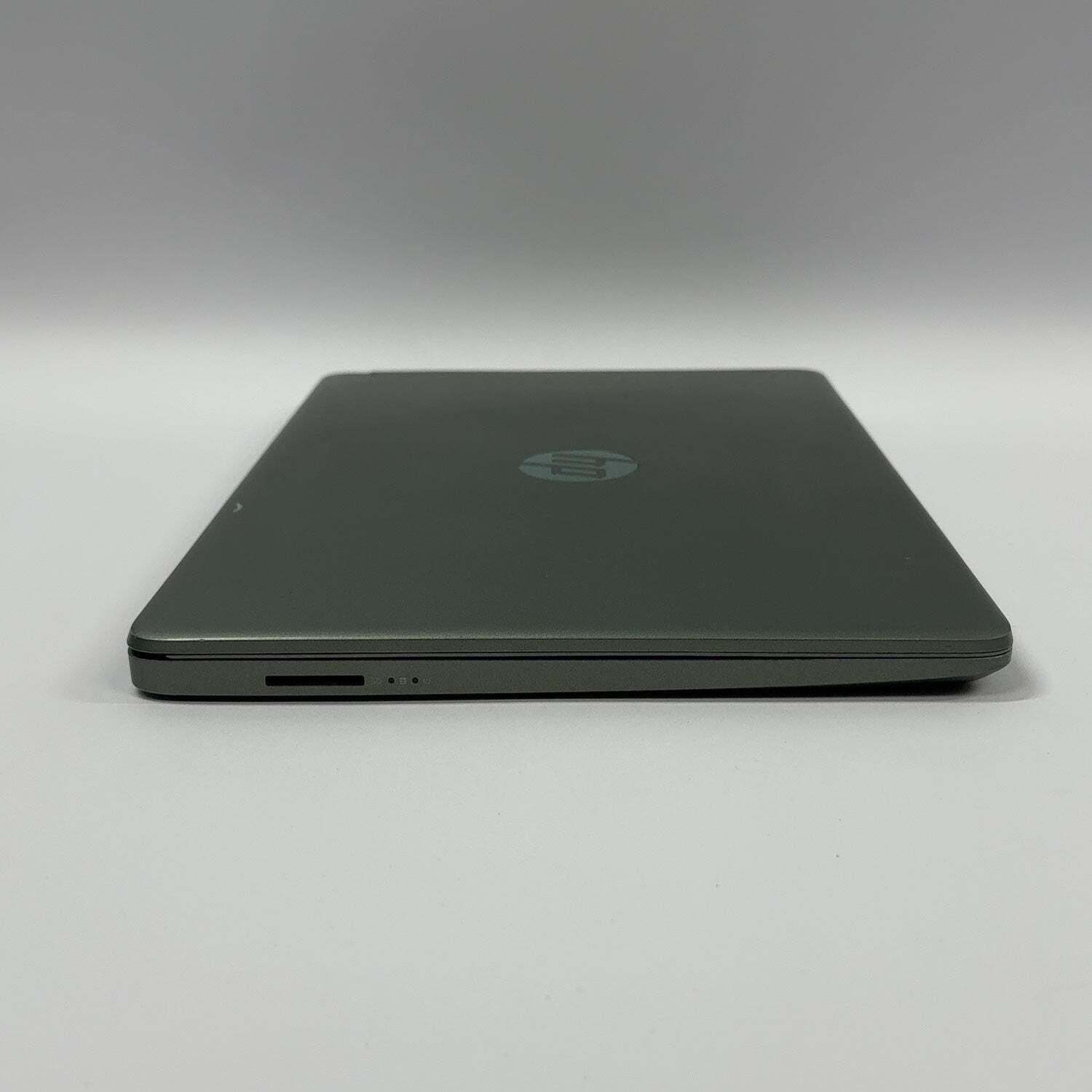 HP Laptop 14-DQ1089WM 14″ i3-1005G1 1.2GHz 16GB RAM 256GB SSD