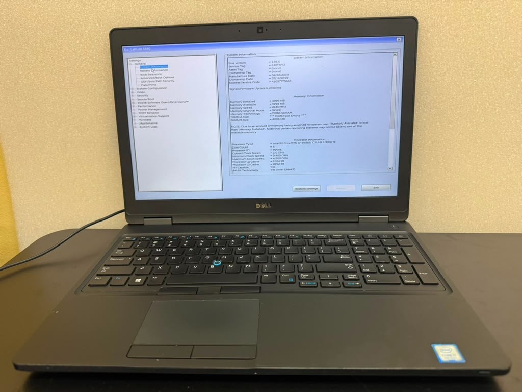 Dell Latitude 5590 15.6″ i7-8650U 4GB RAM 0 SSD MISSING BATTERY LCD Spot Used