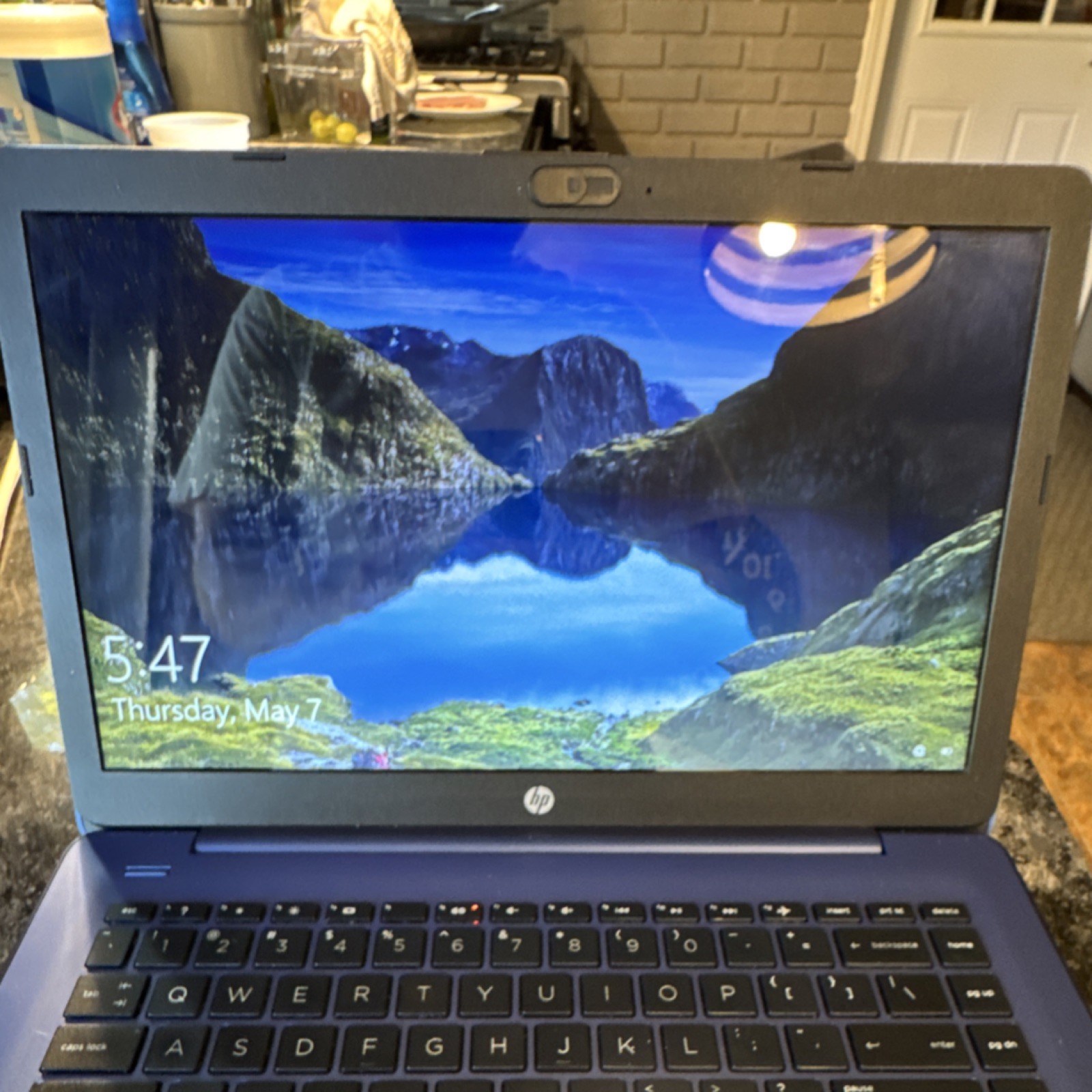 HP Stream 14-ds0xxx Blue Laptop AMD A4-9120e 4GB RAM 64GB SSD 14″ Windows 10