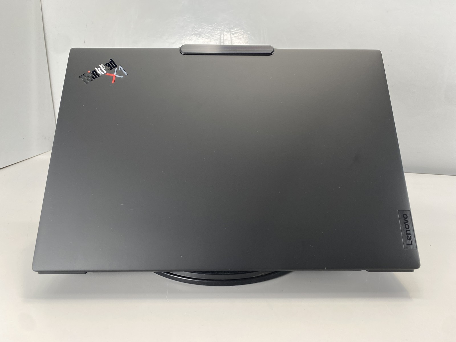 Lenovo Laptop ThinkPad X1 Carbon Gen 12 14″ Intel Core Ultra 7 155U 1TB