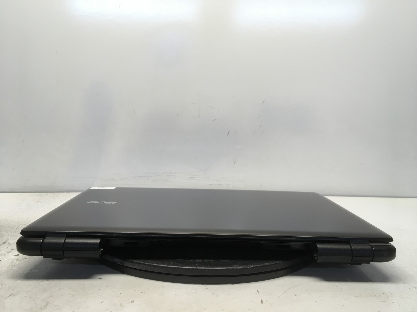 Acer Aspire E5-571P-55TL Intel Core i5-4210U 1.7GHz 4 GB NO HDD No Batt