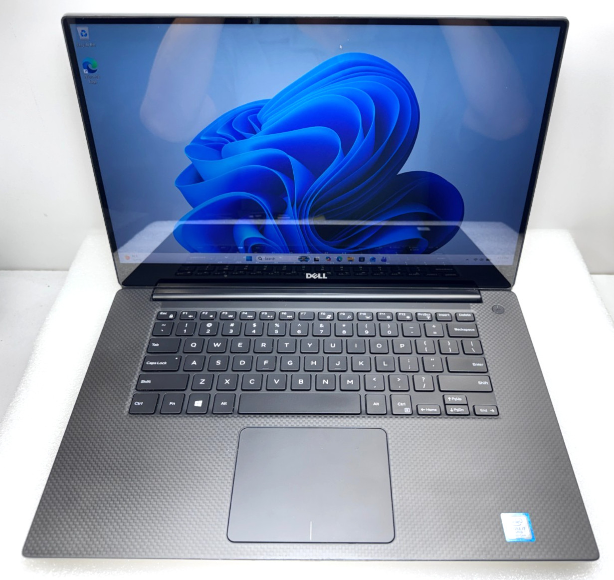 Dell Precision 5520 15.6 4K Touch Laptop i7-7820HQ 16GB 256GB QuadroM12000 Win11