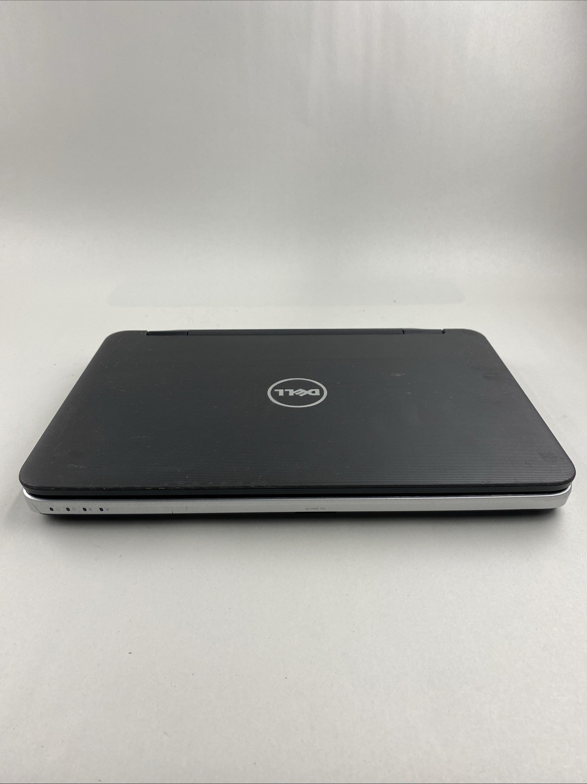 Dell Vostro 1440 Core i3-M370 2.40GHz 2GB RAM 14.0″ No Battery No HDD No OS