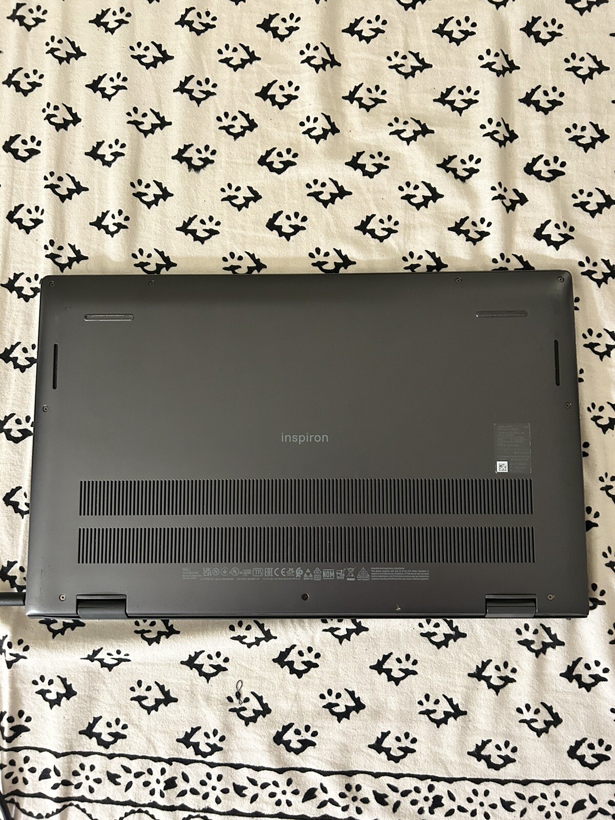 Dell Inspiron 15 5515 15.6” Touch AMD Ryzen 7 5700U 1.80GHz 16GB RAM 256GB SSD