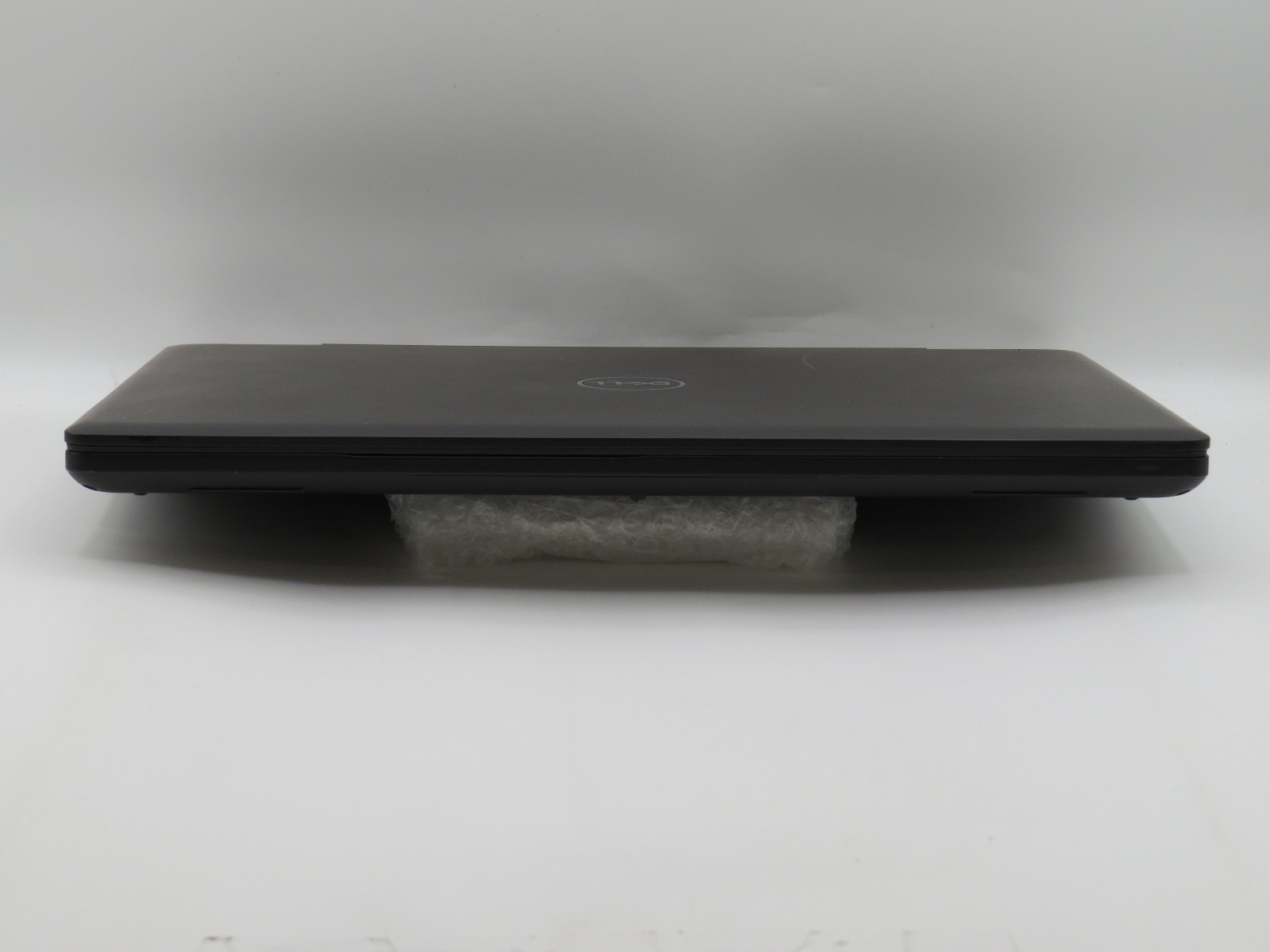 Dell Latitude 5590 | i7-8350U @ 1.7GHz | 16GB DDR4 | 256GB m2 | 15.6″ | No OS