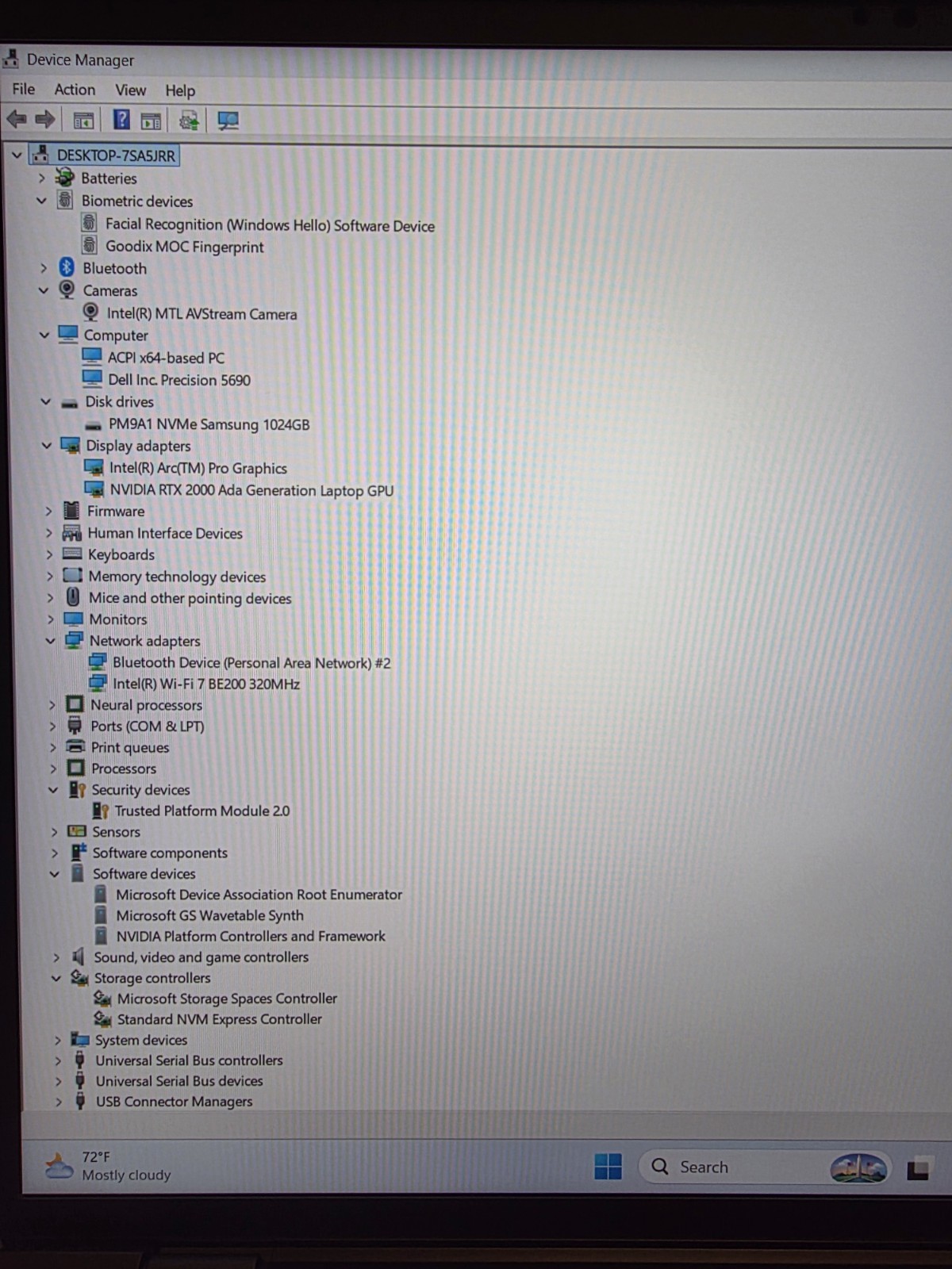 Dell Precision 5690 1200P 16″ Ultra 7 155H 16cr 32GB 1TB NV RTX 2000-8GB Win 11P