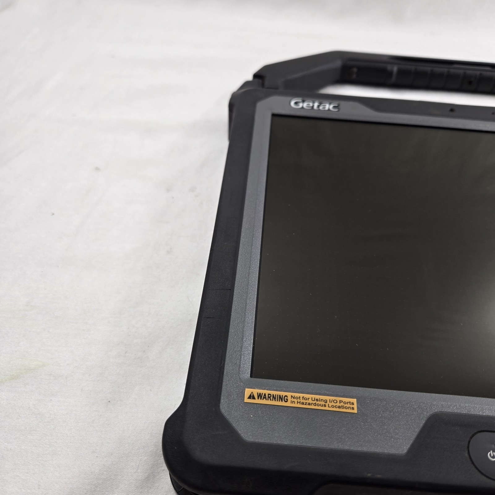 Getac A140 G2 Rugged Tablet Core i5-10310U 1.7GHz 256GB SSD 16GB Ram — Grade B