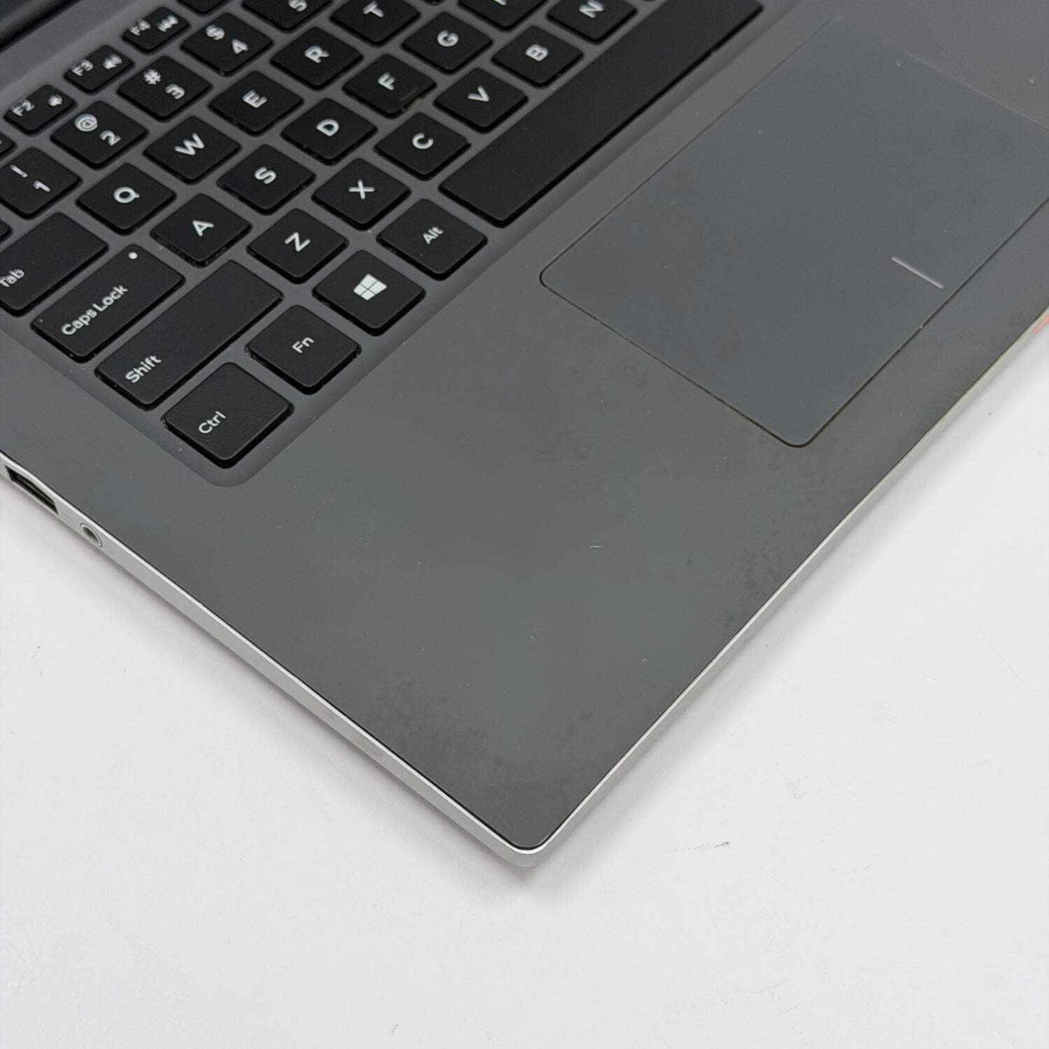 Broken Dell Inspiron 7460 14″ i7-7500U 2.7GHz 8GB RAM 256GB SSD Bad Batt