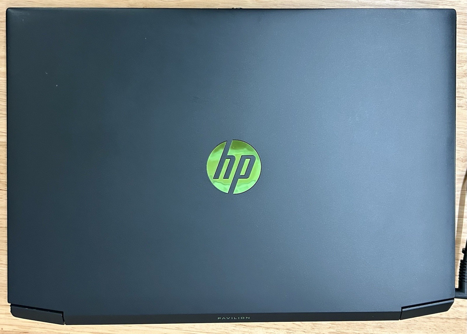 HP Pavilion Gaming Laptop 15 ec0xxx AMD Ryzen 3550H Radeon Vega 128GB (read)