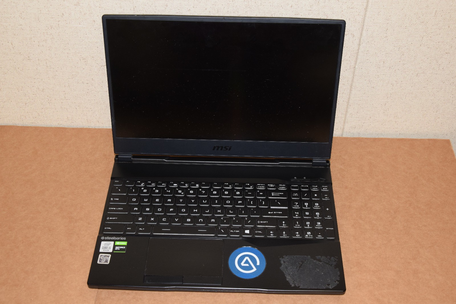 WATER DAMAGE DEAD JUNK MSI GL65 Leopard MS-16U8 10SCXK-006US 15.6″ Laptop