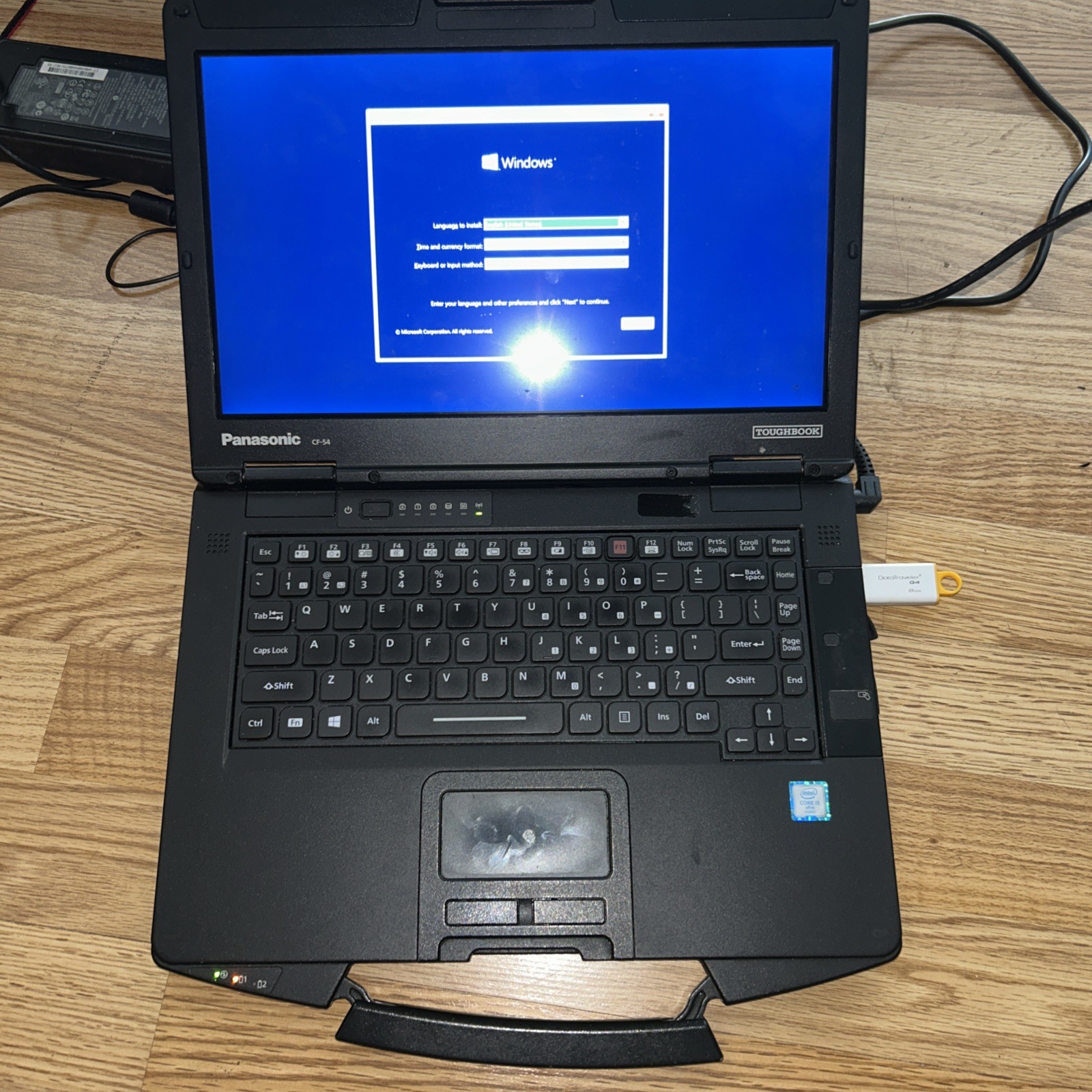 Panasonic Toughbook CF-54 mk2 Intel i5-6300U | 8 GB RAM No HDD Read!!