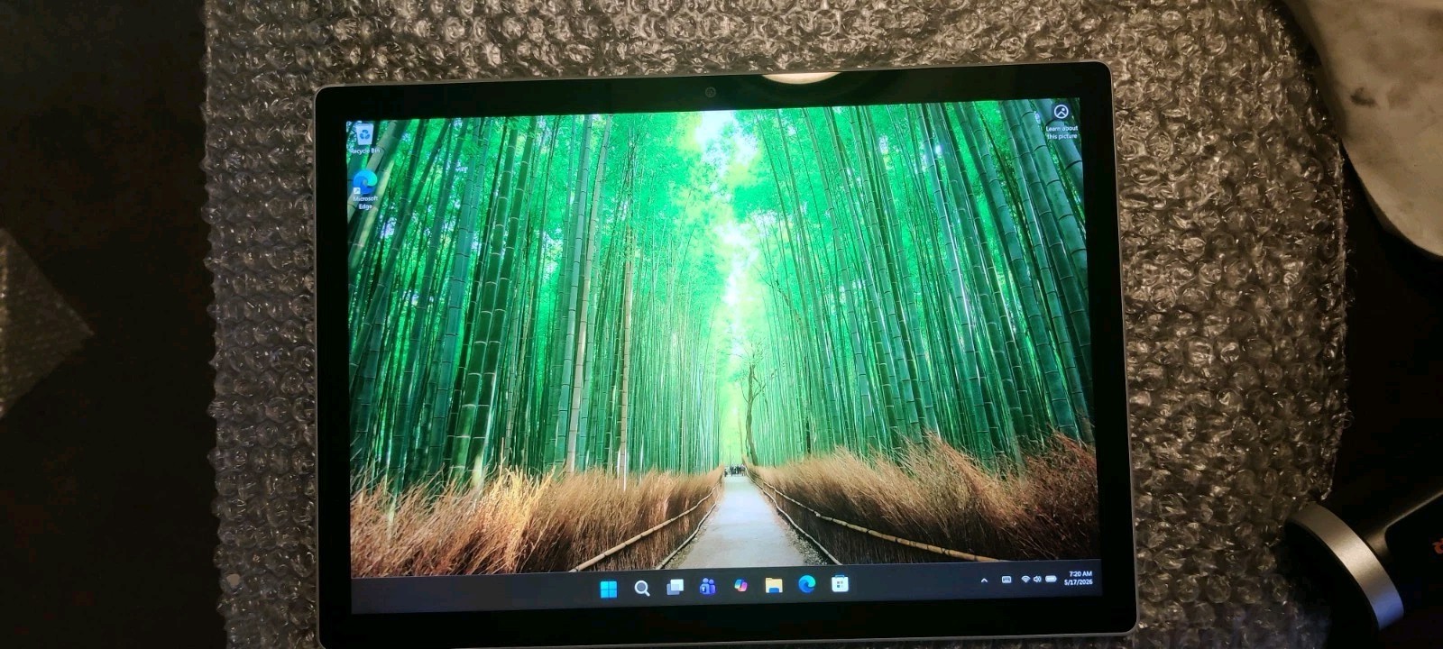 Microsoft Surface Book 2 13.5″ i7|8|256GB Tablet ONLY **NEW Battery**