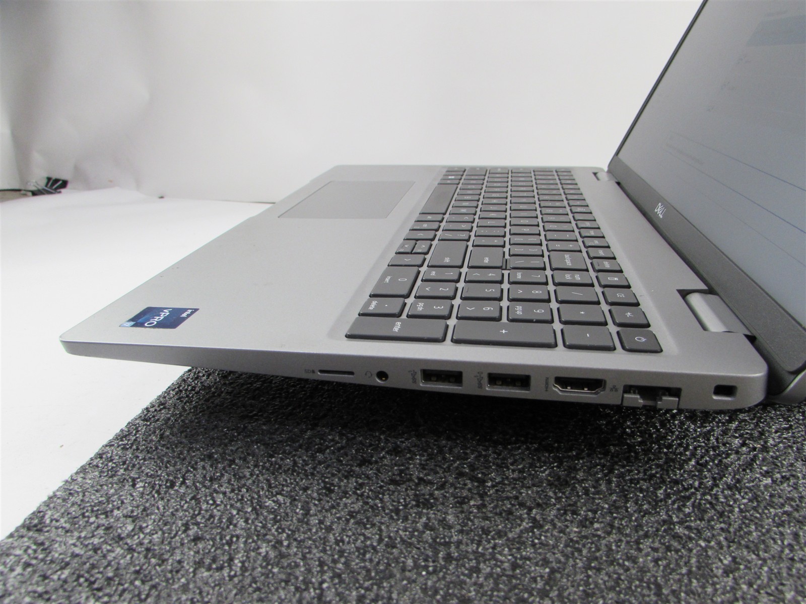 DELL PRECISION 3570 1920X1080 FHD CORE I7-1265U 512GB SSD 16GB RAM T550 NO O.S