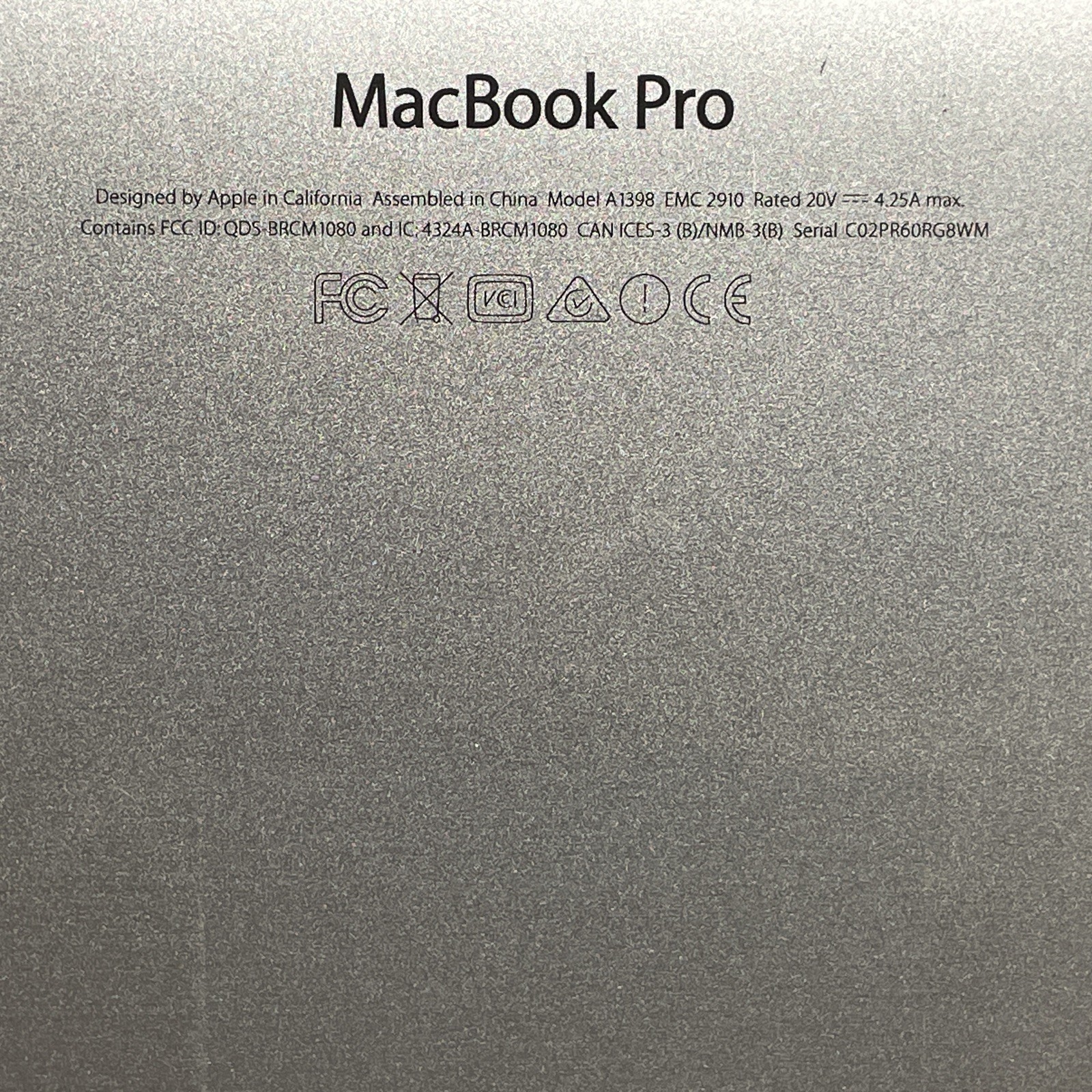 Apple MacBook Pro A1398 15″ AMD Radeon Pro 2.8GHz Intel Core i7-4980H 16GB 512GB