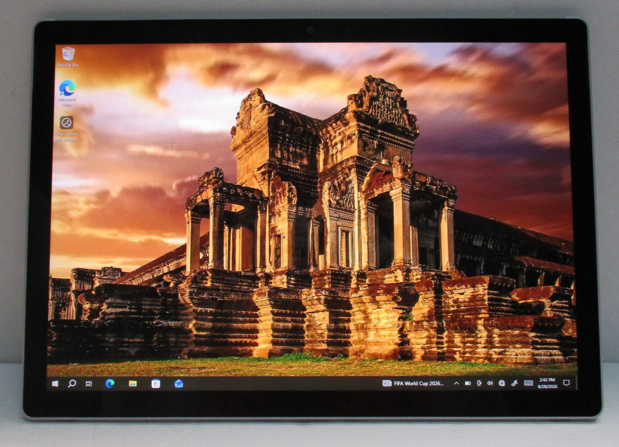 Microsoft Surface Book 2 1832 13.5″ i5-7300U 2.6GHz 8GB 256GB/W10-Tablet ONLY
