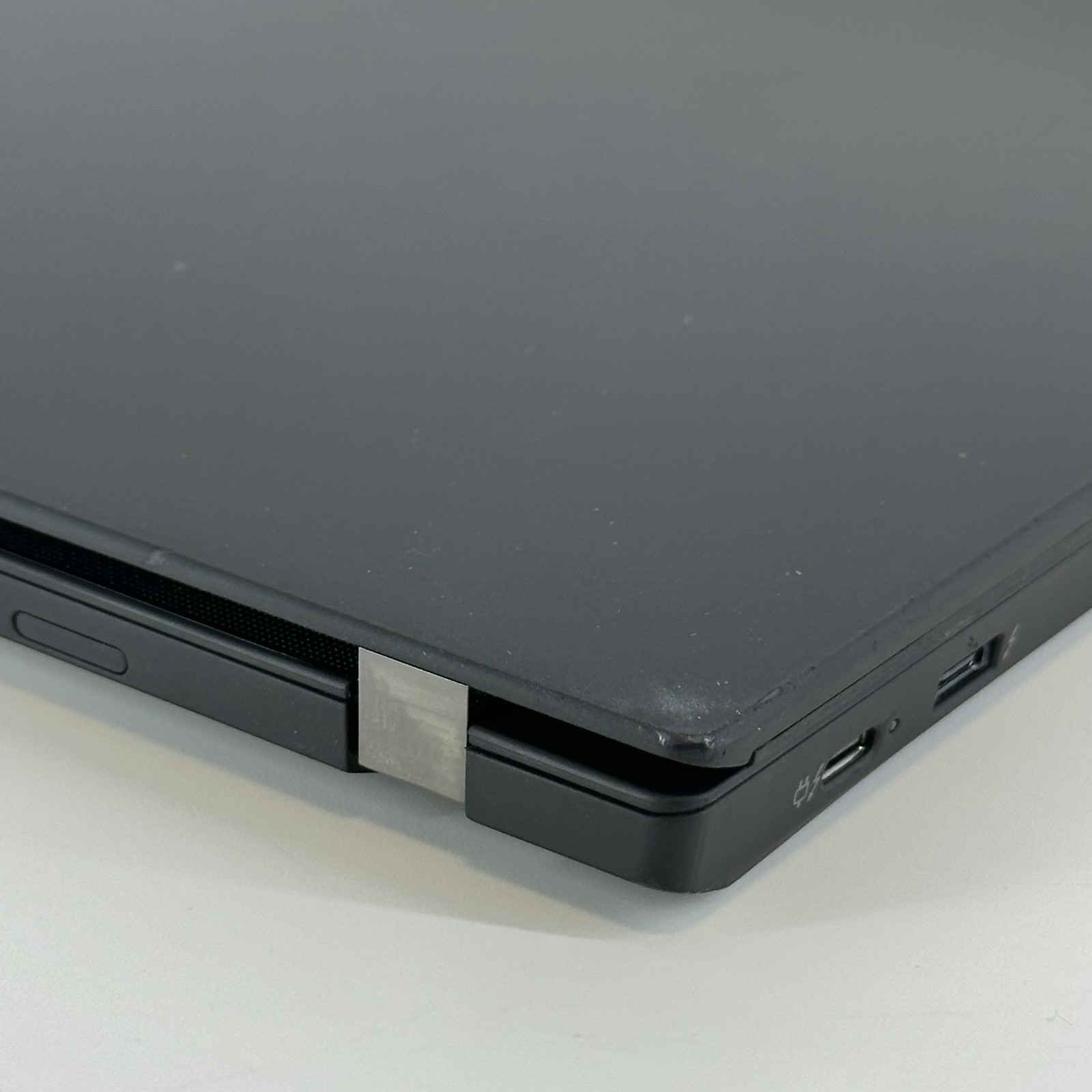 Lenovo ThinkPad T14 Gen 2 4K i7-1165G7 2.80GHz 16GB 512GB SSD – GOOD