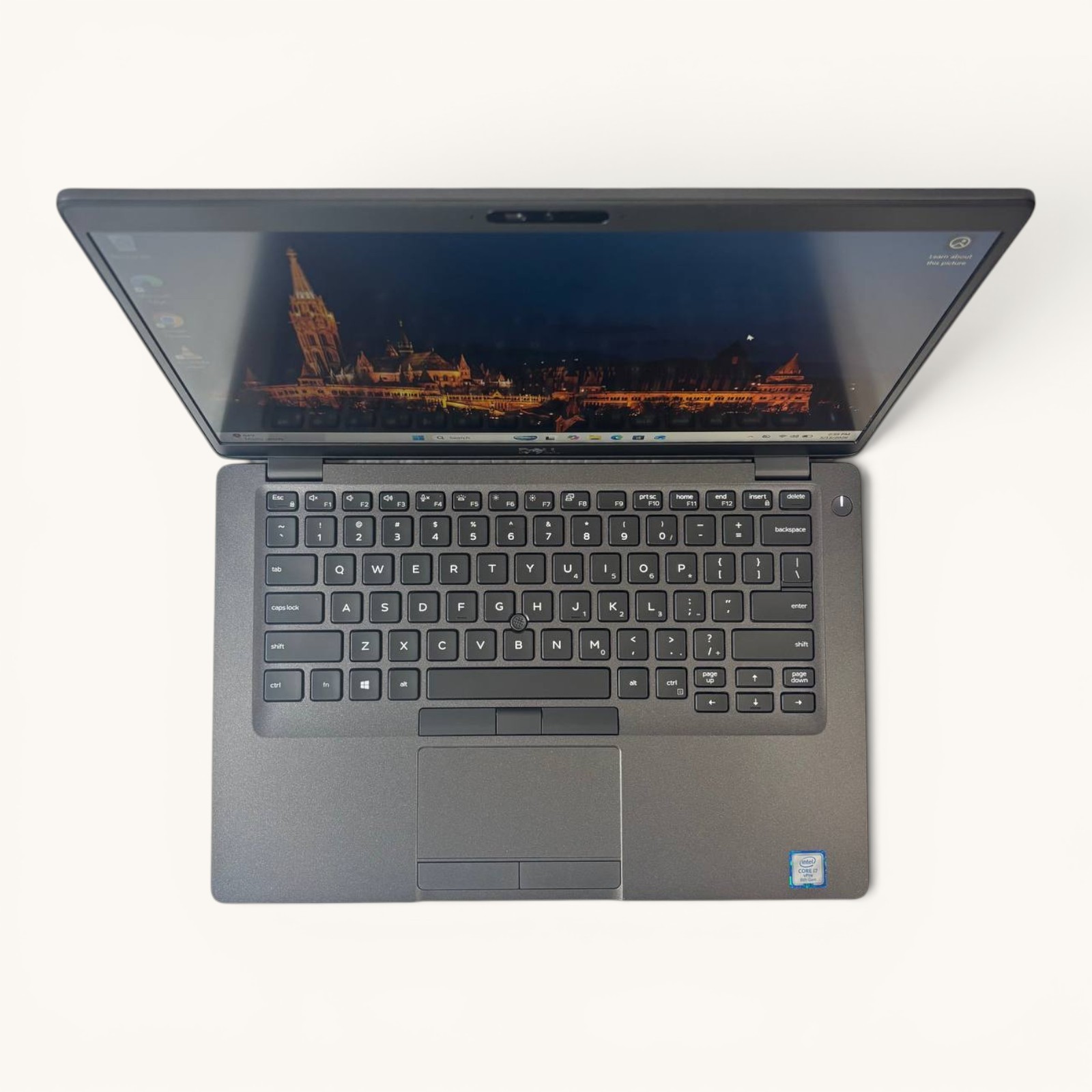 Dell Latitude 5400 Laptop 14″ i7 8th Gen 16GB RAM 256GB SSD Radeon 540X Win11