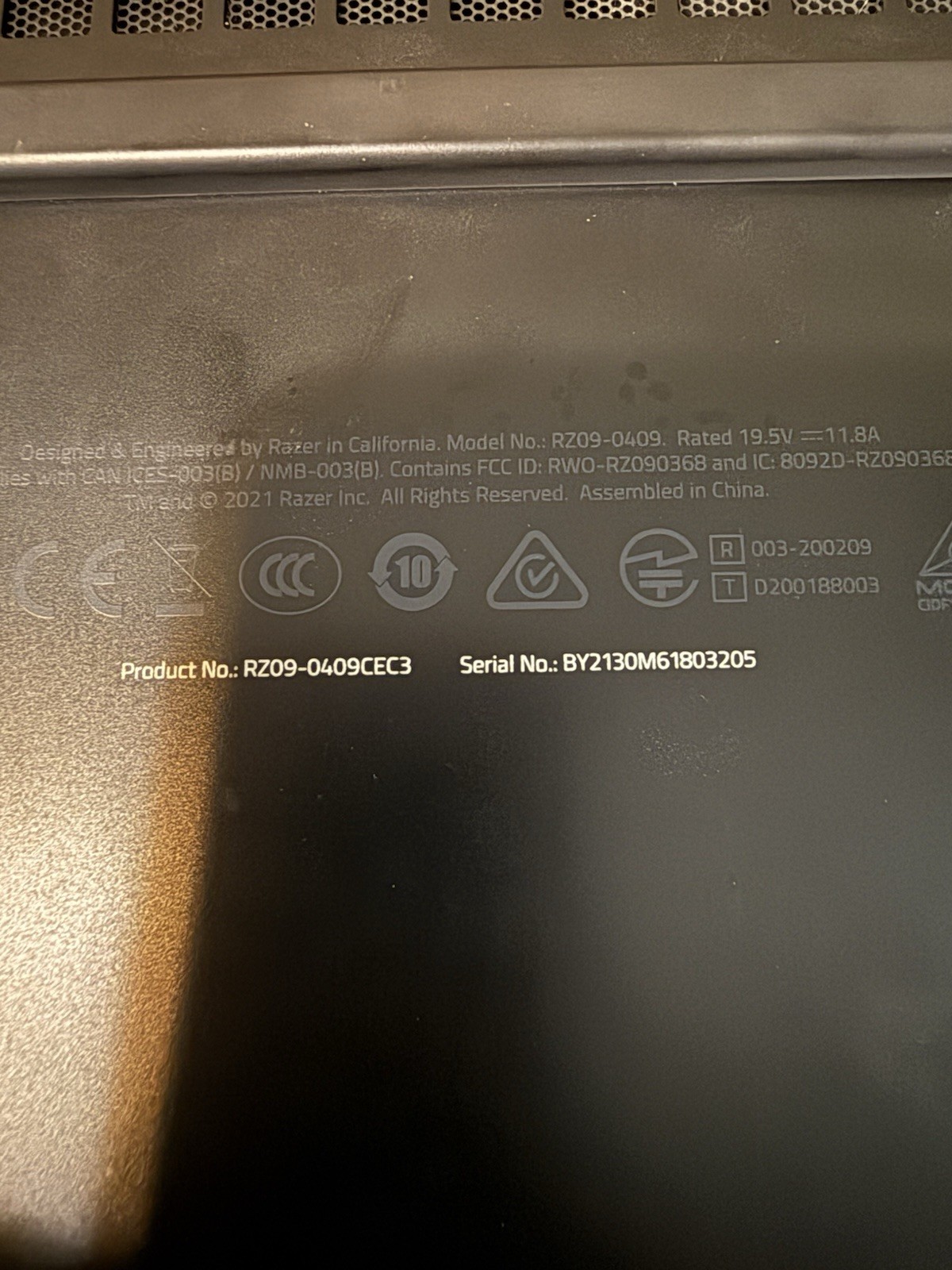Razer Blade 15 Advanced 2021 15.6″ 360Hz i7-11800H, 32GB RAM, 3080 Board Issue