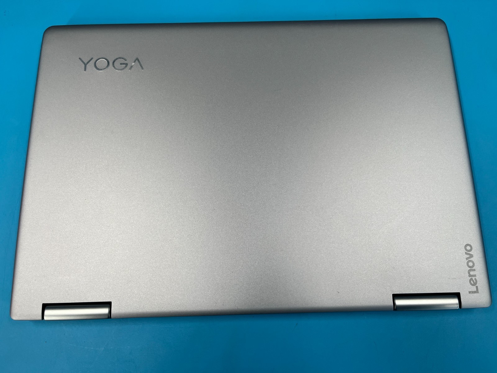 *LENOVO YOGA 710-14IKB 2-in-1 Laptop TOUCH INTEL i7-7500U/8GB/256GB NO OS/CORD*