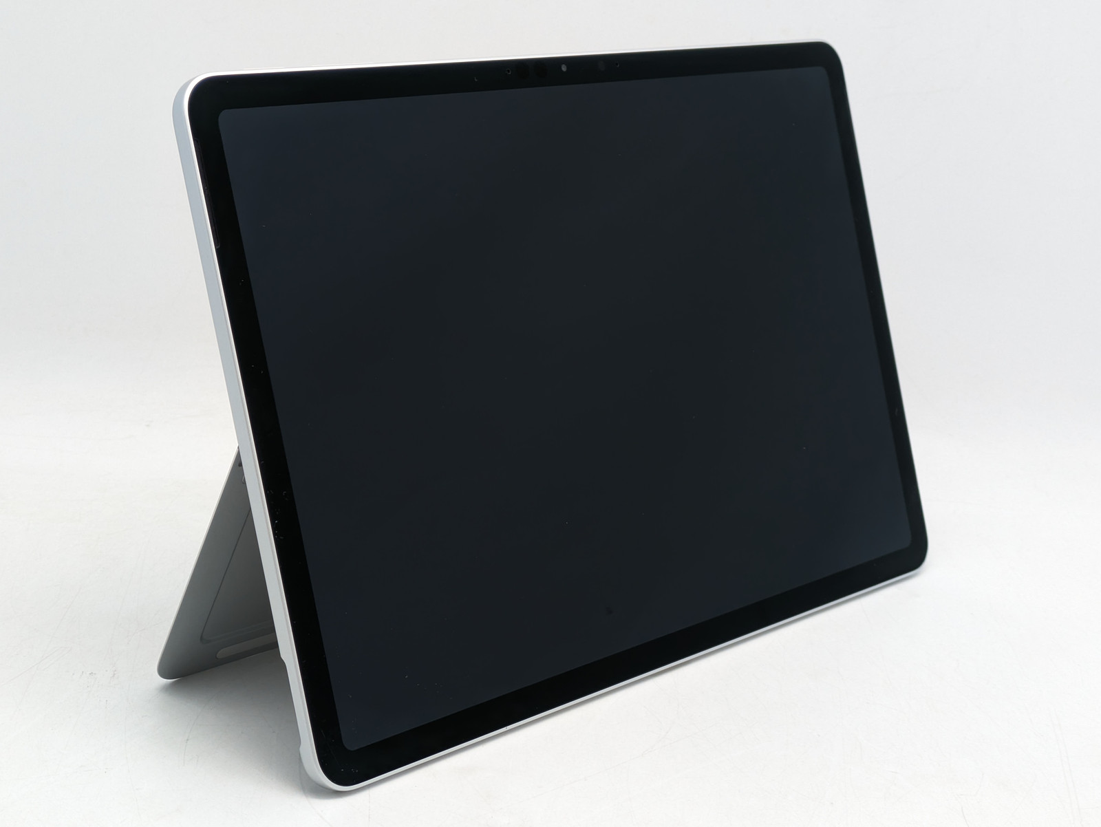 Microsoft Surface Pro 12″ Snapdragon X Plus 16GB DDR5 256GB SSD Windows 11 Home