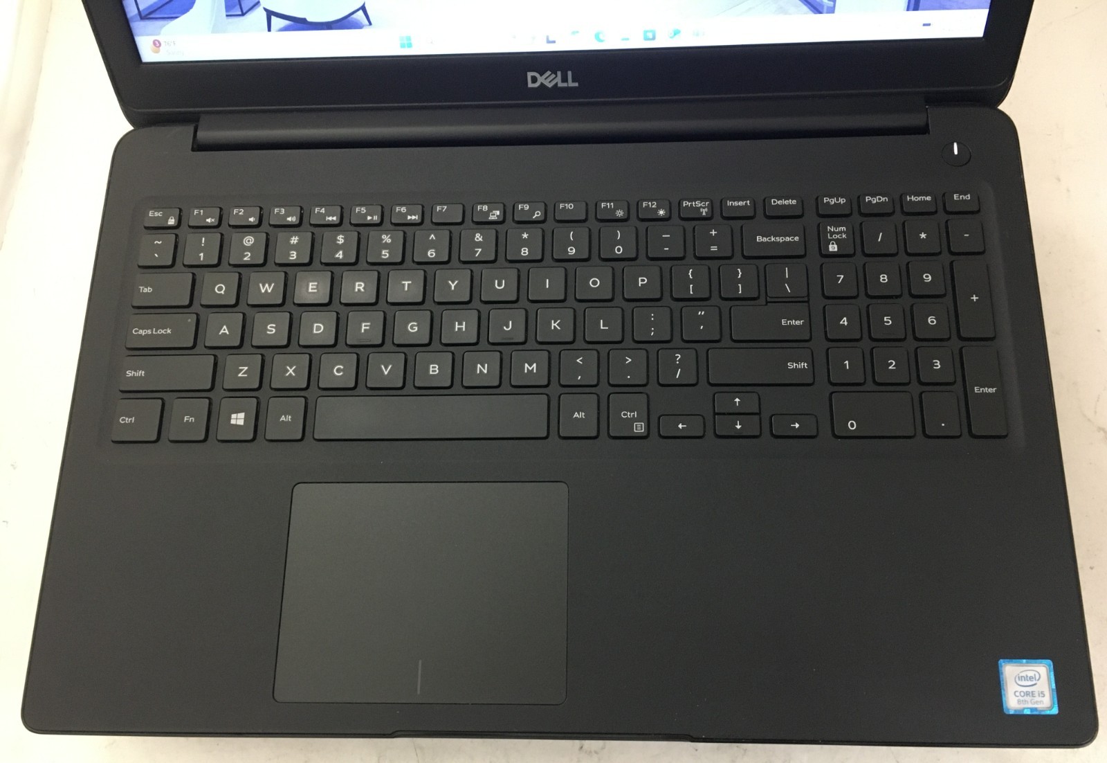 Dell Latitude 3500 FHD 15.6in i5-8265U 1.6GHz 8GB 500GB SSD Batt+Charger Win 11