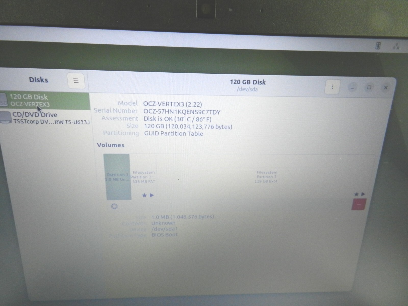 Dell Latitude E6320 i5-2540M 2.60GHz x 4 3.7GB RAM 120GB HDD Ubuntu 4-CPU Laptop