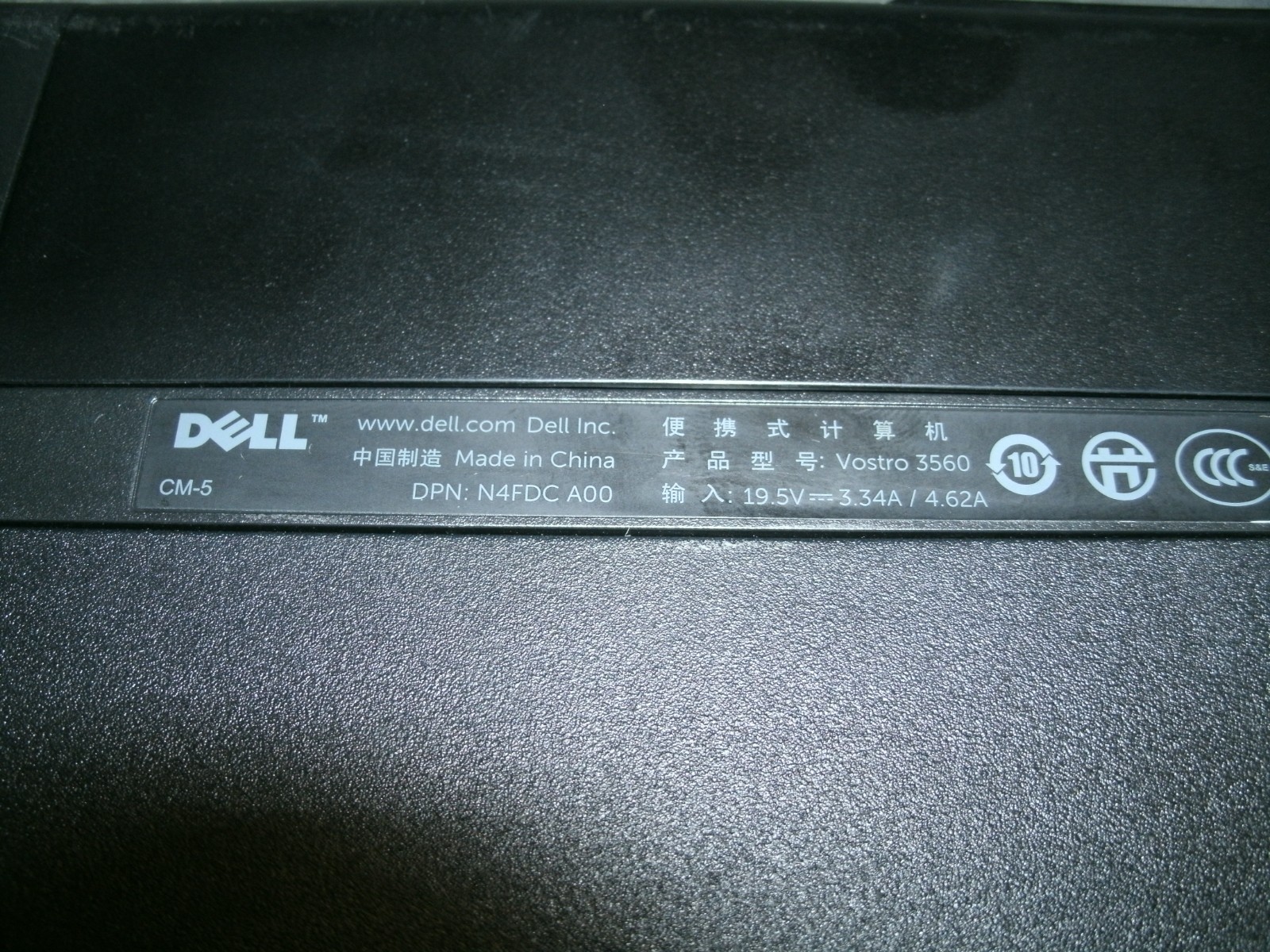 DELL Vostro 3560 Laptop Computer – Turns on – Selling For Parts – Has Charger