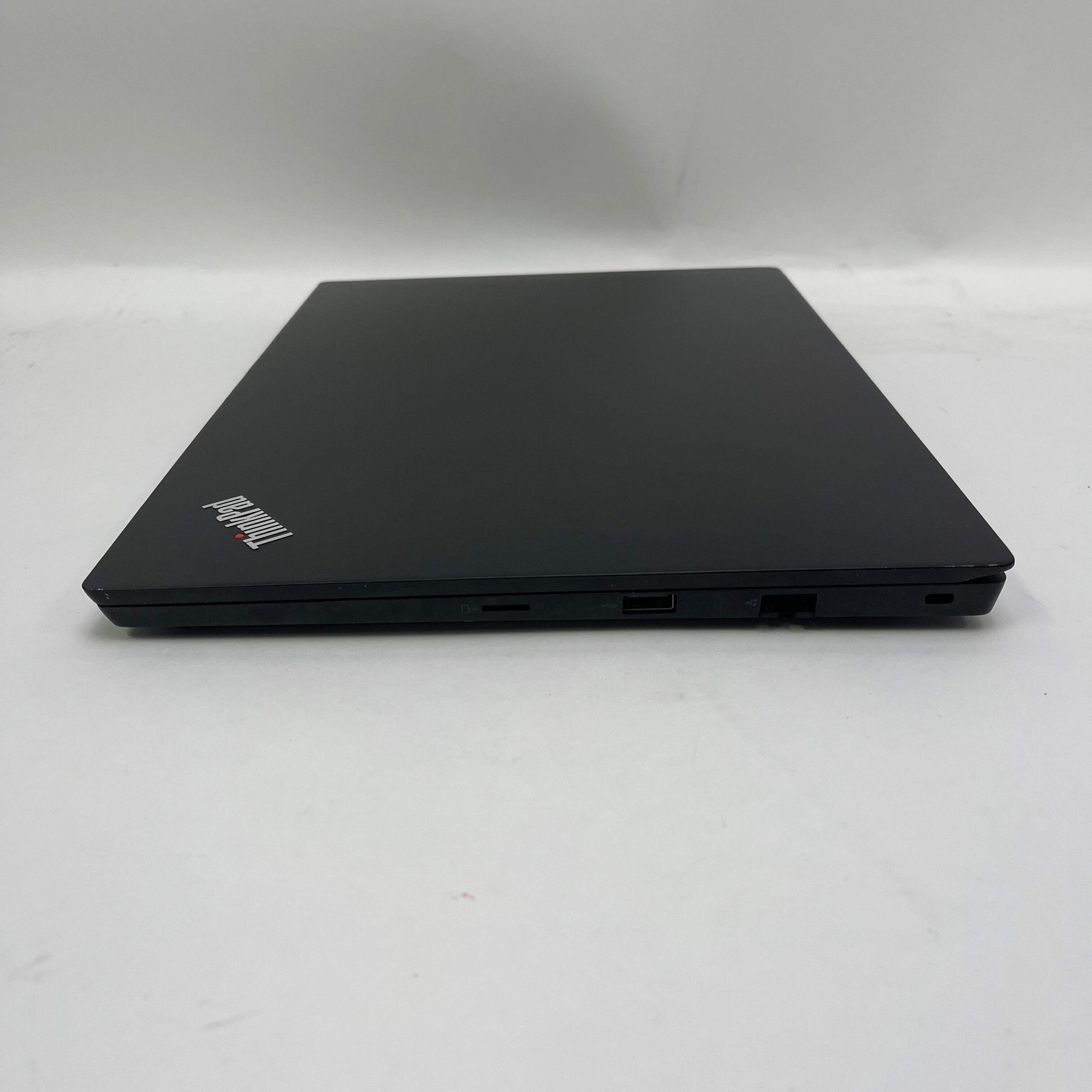 Lenovo ThinkPad E490S 14″ i5-8265U 1.6GHz 8GB RAM 512GB SSD