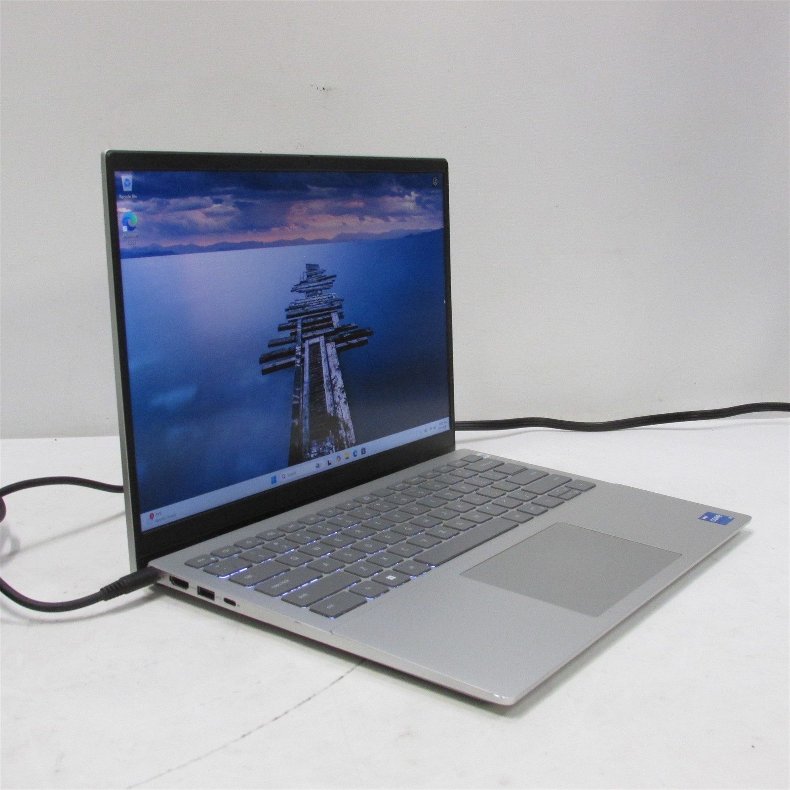 Dell Inspiron 14 5420 i5-1235U 1.3GHz 16GB RAM 256GB NVME 14″ Win 11 Pro NO BAT