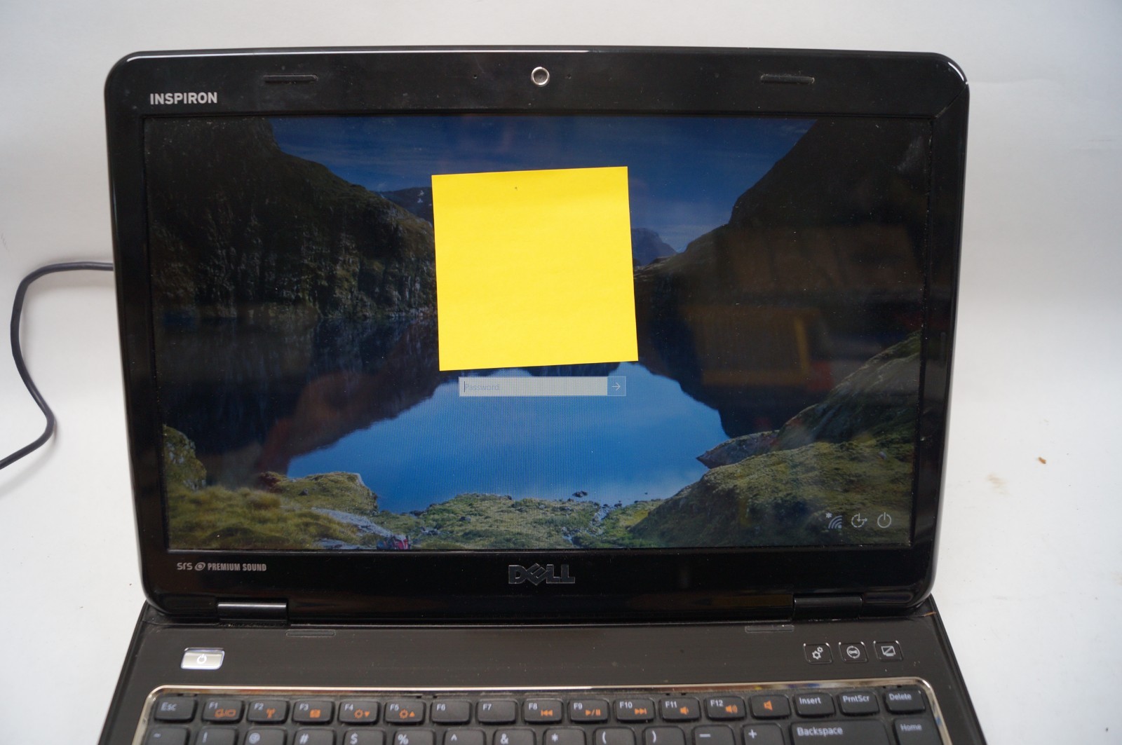 Dell Inspiron N4110 Laptop Intel i3 14″ 640GB HD 2.1GHz 6GB Mem WORKING PoR E113