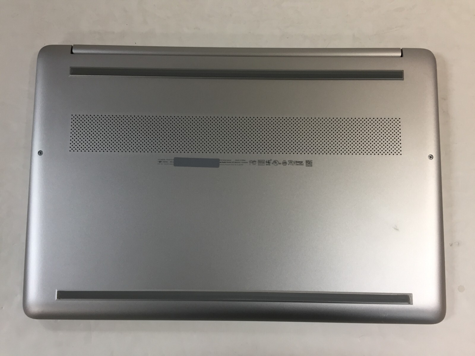 HP 15-ef0875ms 15.6″ Touch Laptop/AMD Ryzen 7-3700U/12GB/512GB SSD/W10, Grade C
