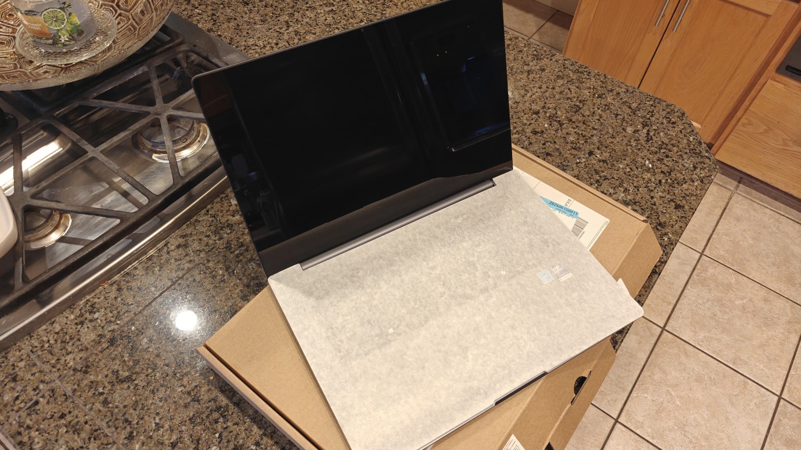 Galaxy Book 6 Win 11 Home | 16 GB | 512 GB | 16.0 Touch | Intel Core Ultra 7 355
