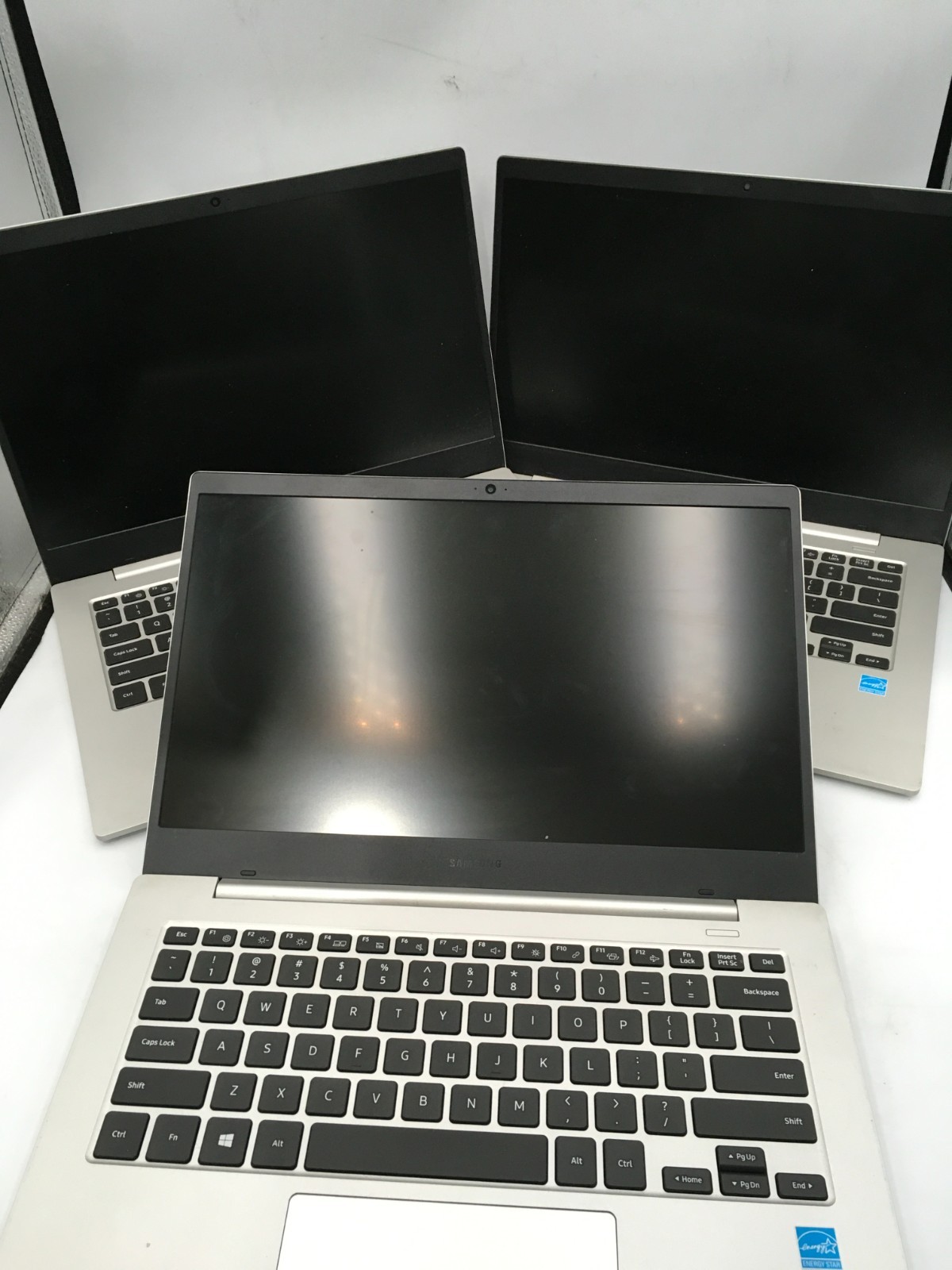 LOT OF 3 Samsung Galaxy Chromebook Go Intel N4500 4GB 64GB XE340XDA FOR PARTS RS