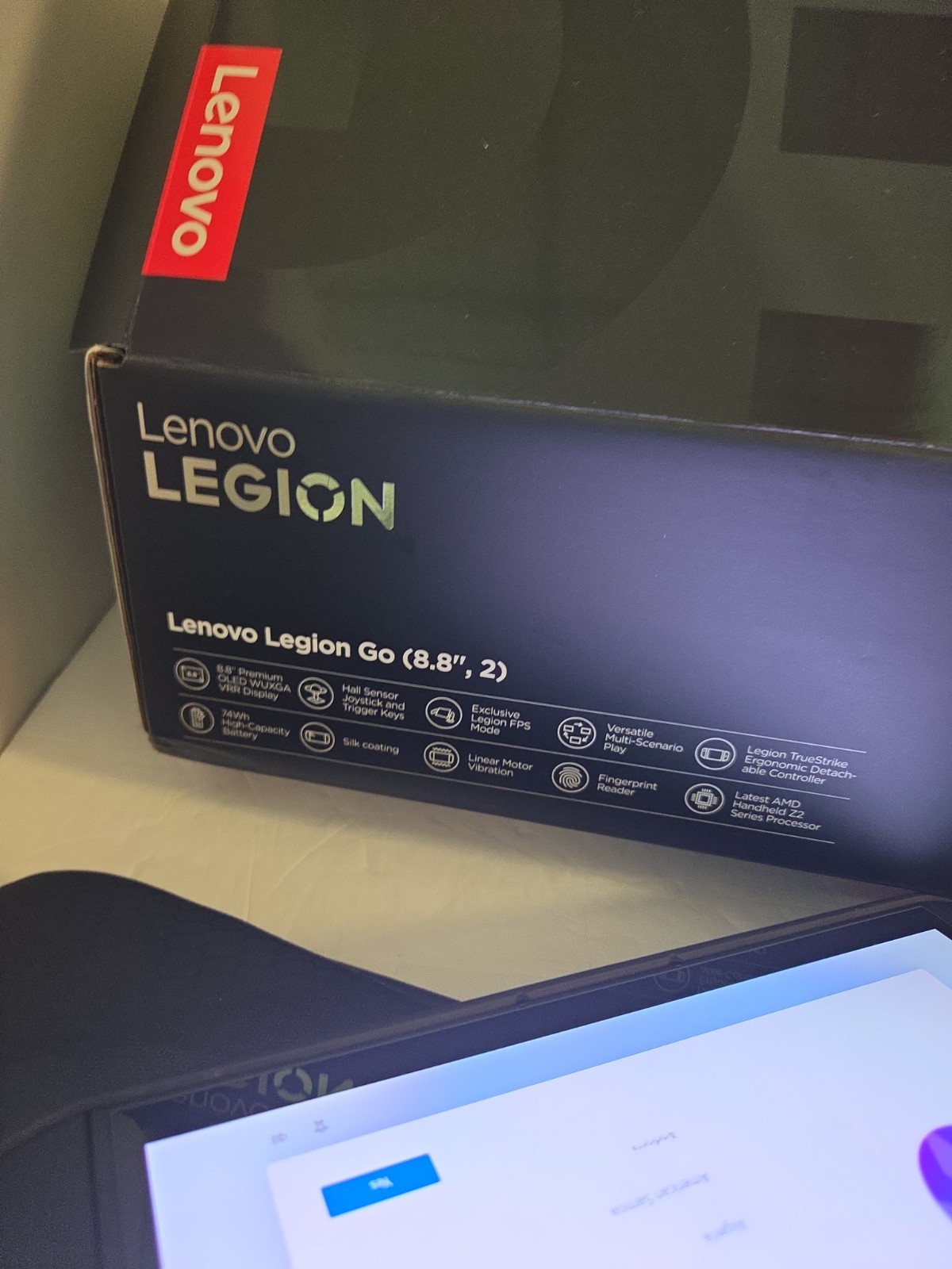 Lenovo Legion Go 2 – AMD Ryzen Z2 Extreme Z2E, 32GB, 1TB