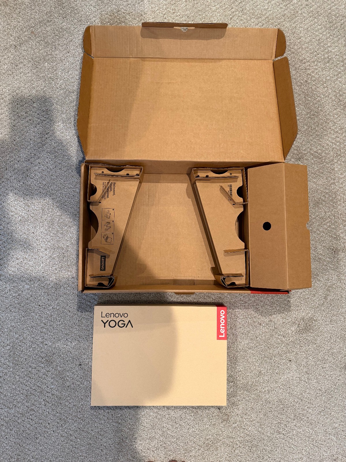 Lenovo Yoga Book 9i 14″ DUAL OLED 3K 16GB RAM Ultra 7 255H 1TB SSD Laptop B