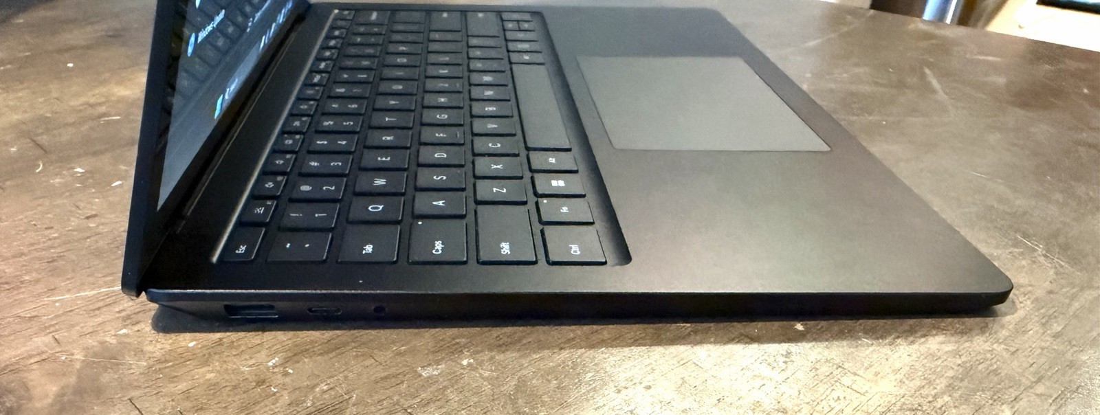 Microsoft Surface Laptop 5 1951 13″ INTEL Core i7-1265U 16GB RAM 512GB NVME BK