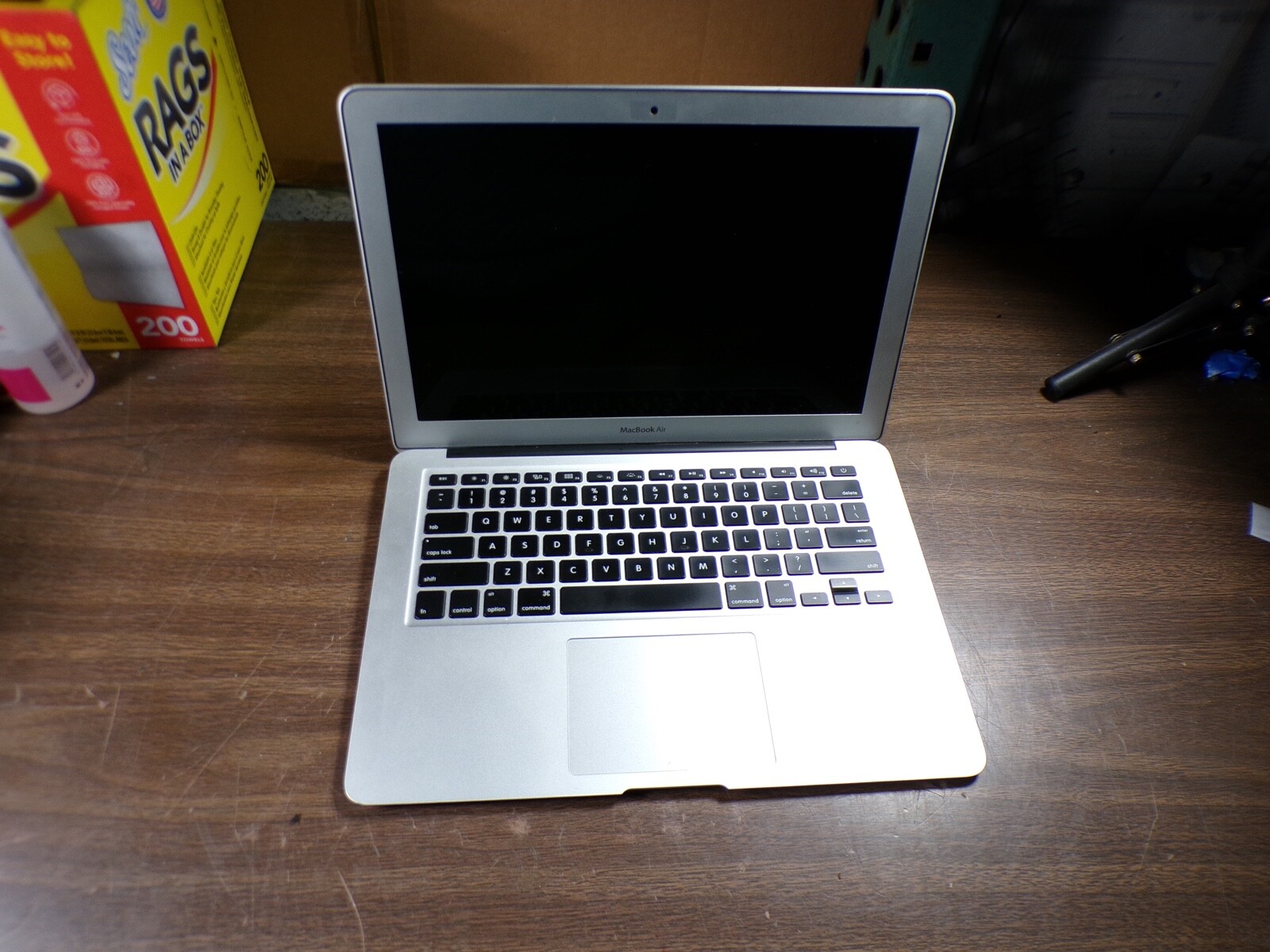 MacBook Air “Core i5″ 1.3 13” (Mid-2013) 1.3 GHz CORE i5 (i5-4250U) 4GB RAM