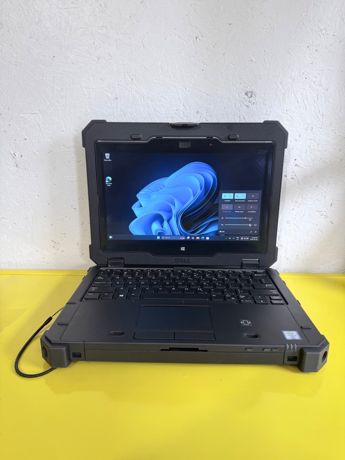 Dell Latitude 7214 Rugged Extreme Intel i5 6300U | 256GB SSD, 16GB RAM No Touch