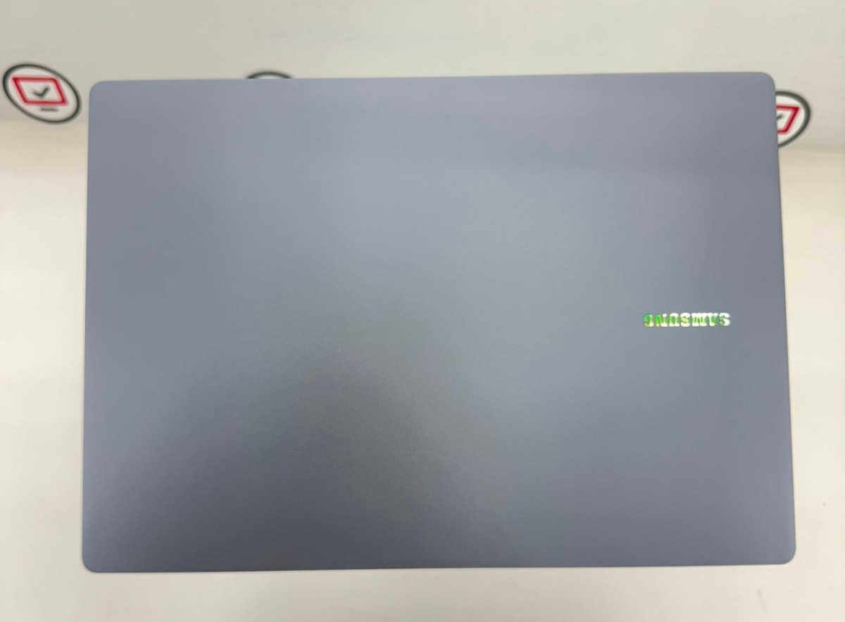 Samsung Galaxy Book4 Ultra 16″ Ultra 9 185H 32GB 1TB SSD RTX 4070